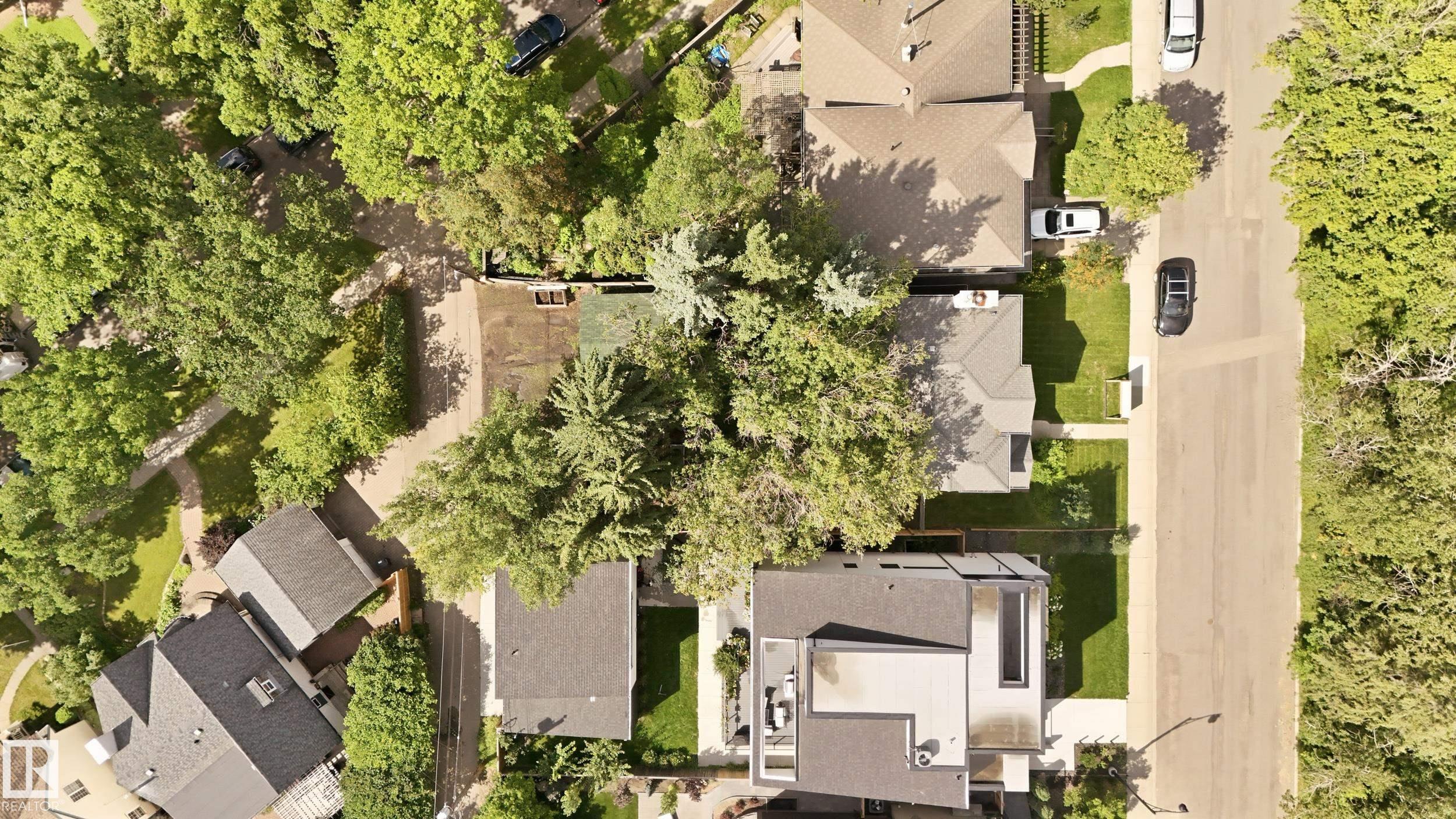 Photo 17 at 14631 Summit Drive NW, Crestwood, Edmonton