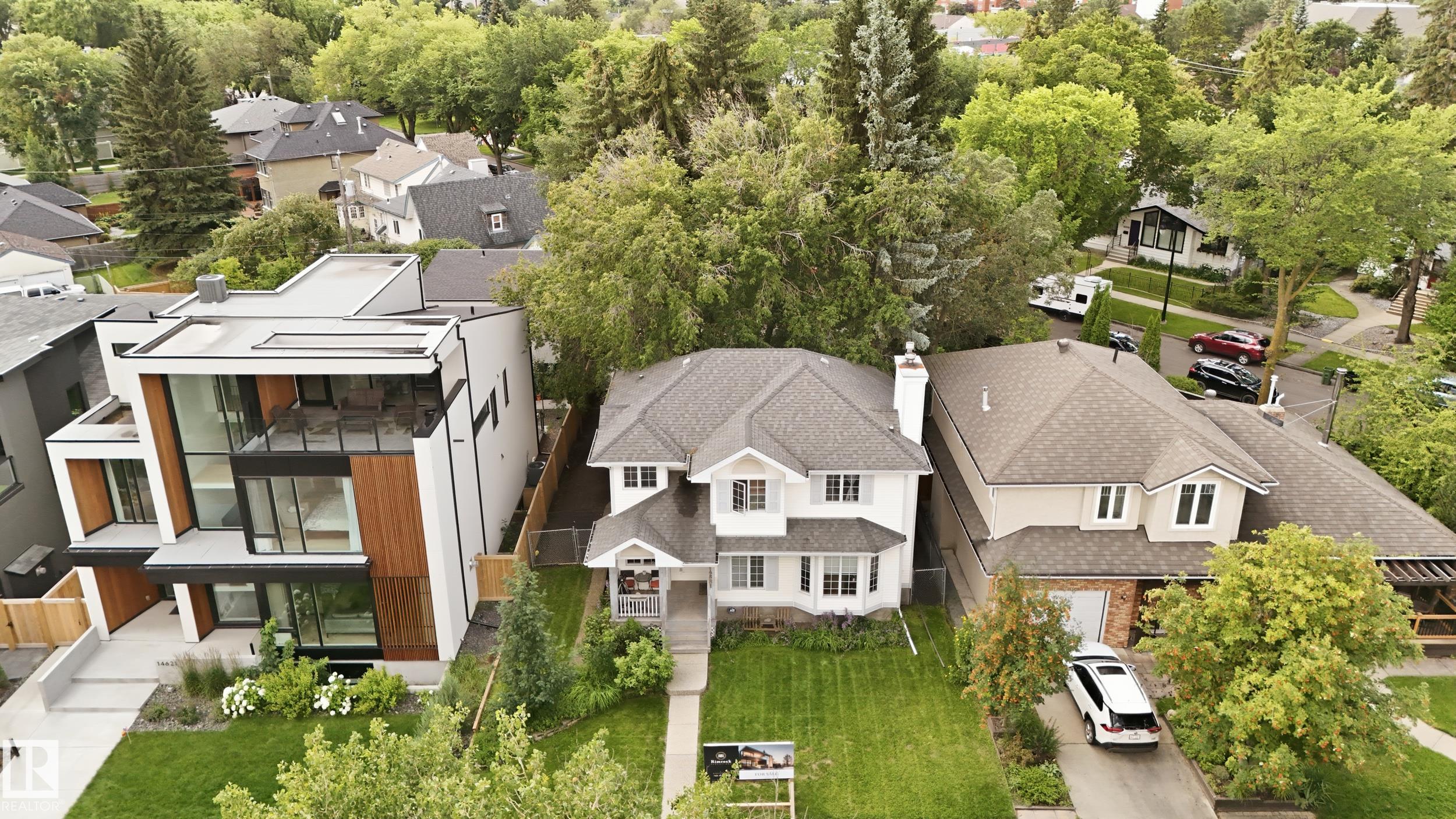 Photo 8 at 14631 Summit Drive NW, Crestwood, Edmonton