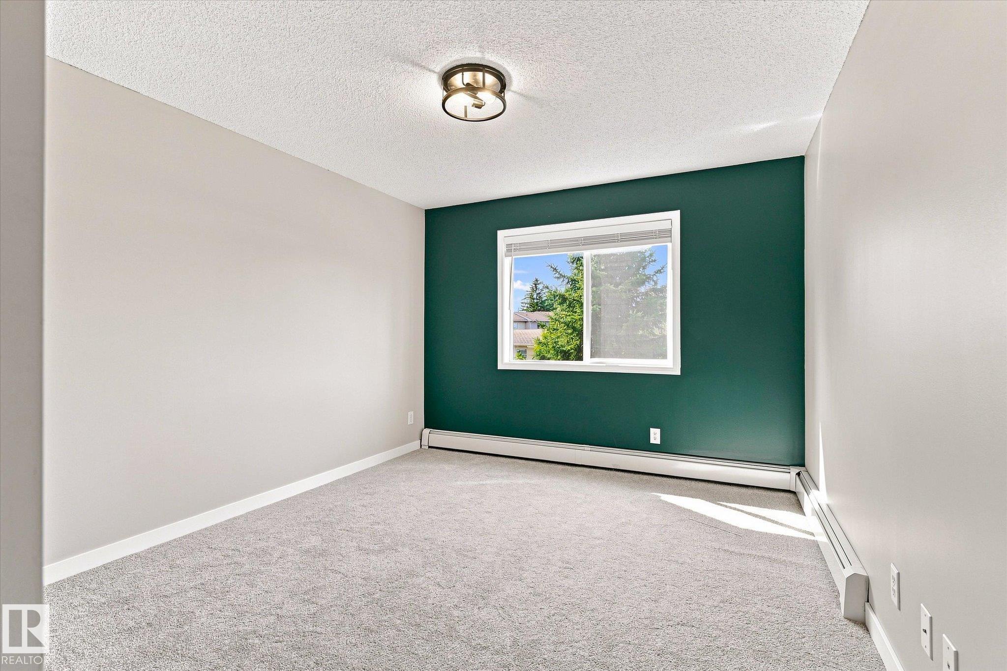 Photo 17 at 240 - 1180 Hyndman Road NW, Canon Ridge, Edmonton
