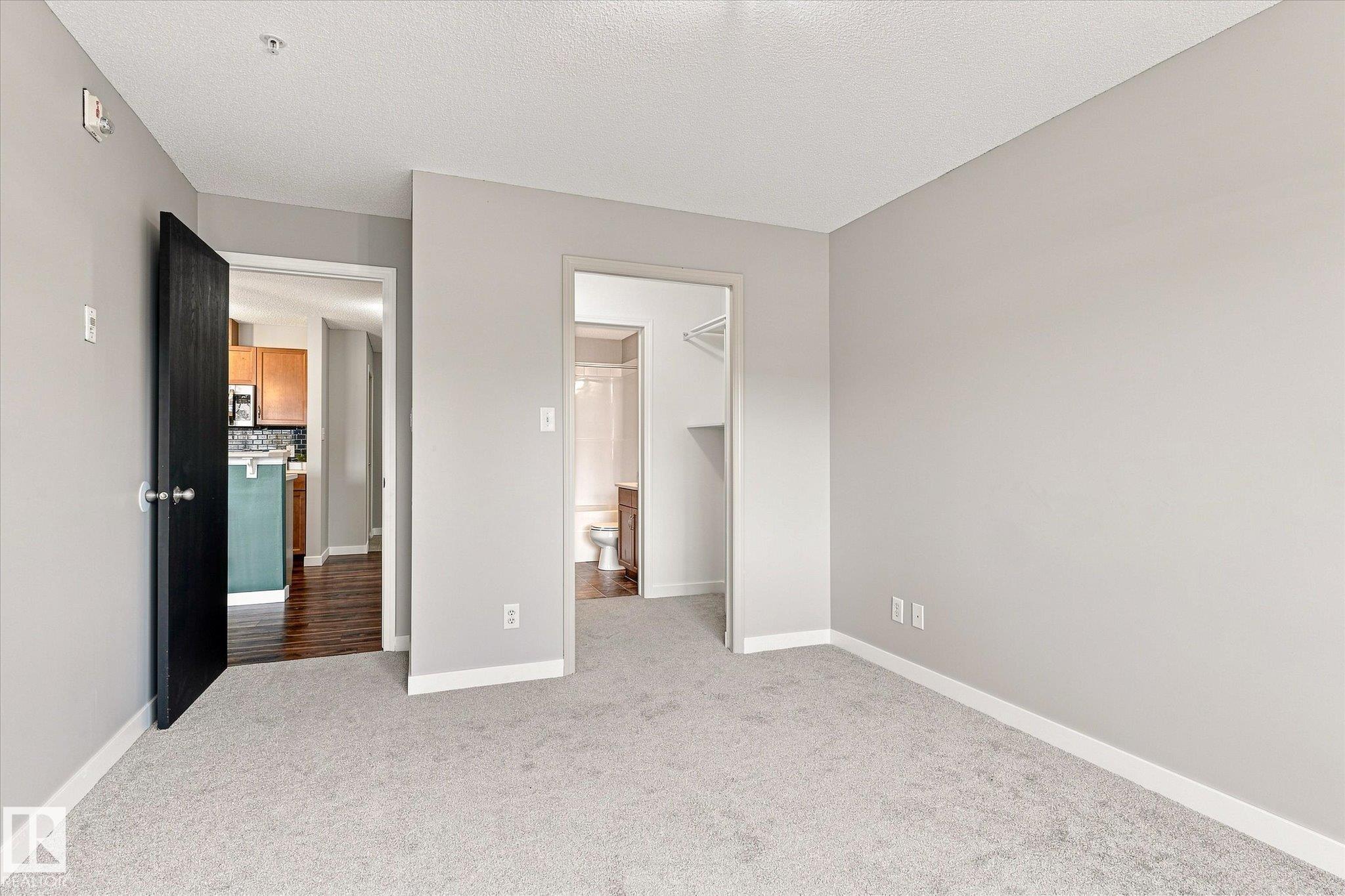 Photo 18 at 240 - 1180 Hyndman Road NW, Canon Ridge, Edmonton