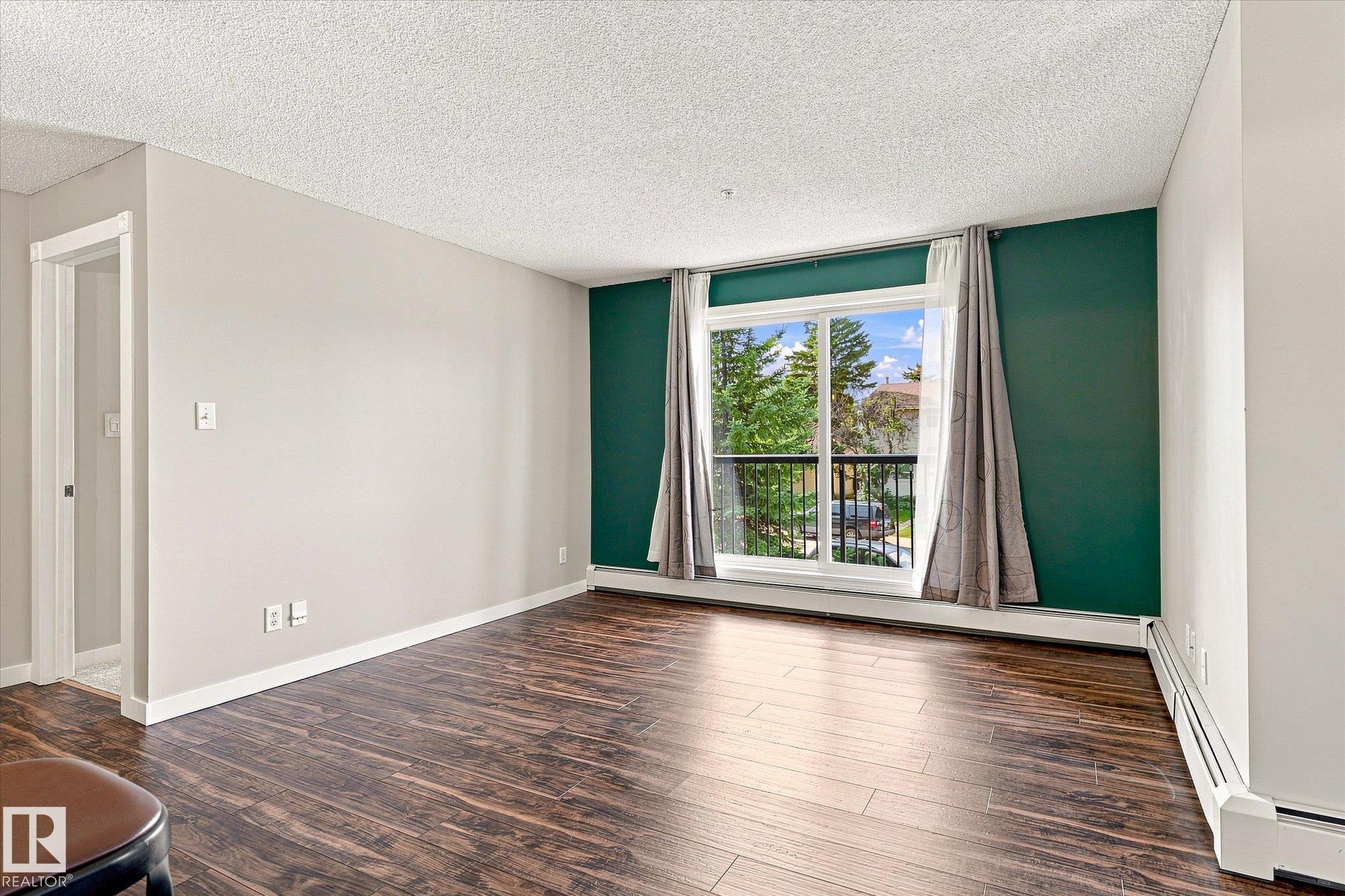 Photo 9 at 240 - 1180 Hyndman Road NW, Canon Ridge, Edmonton