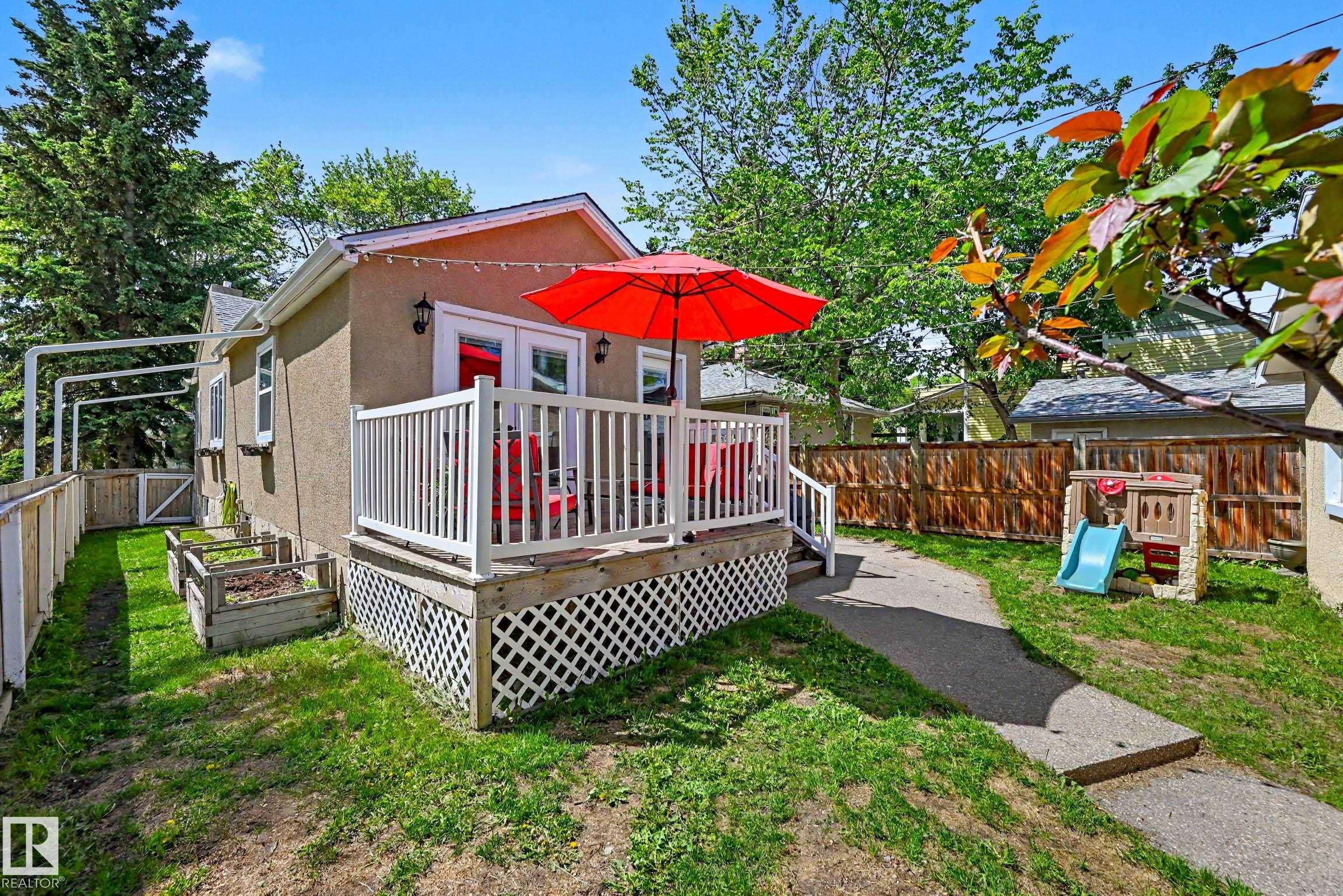 Listing photo thumbnail