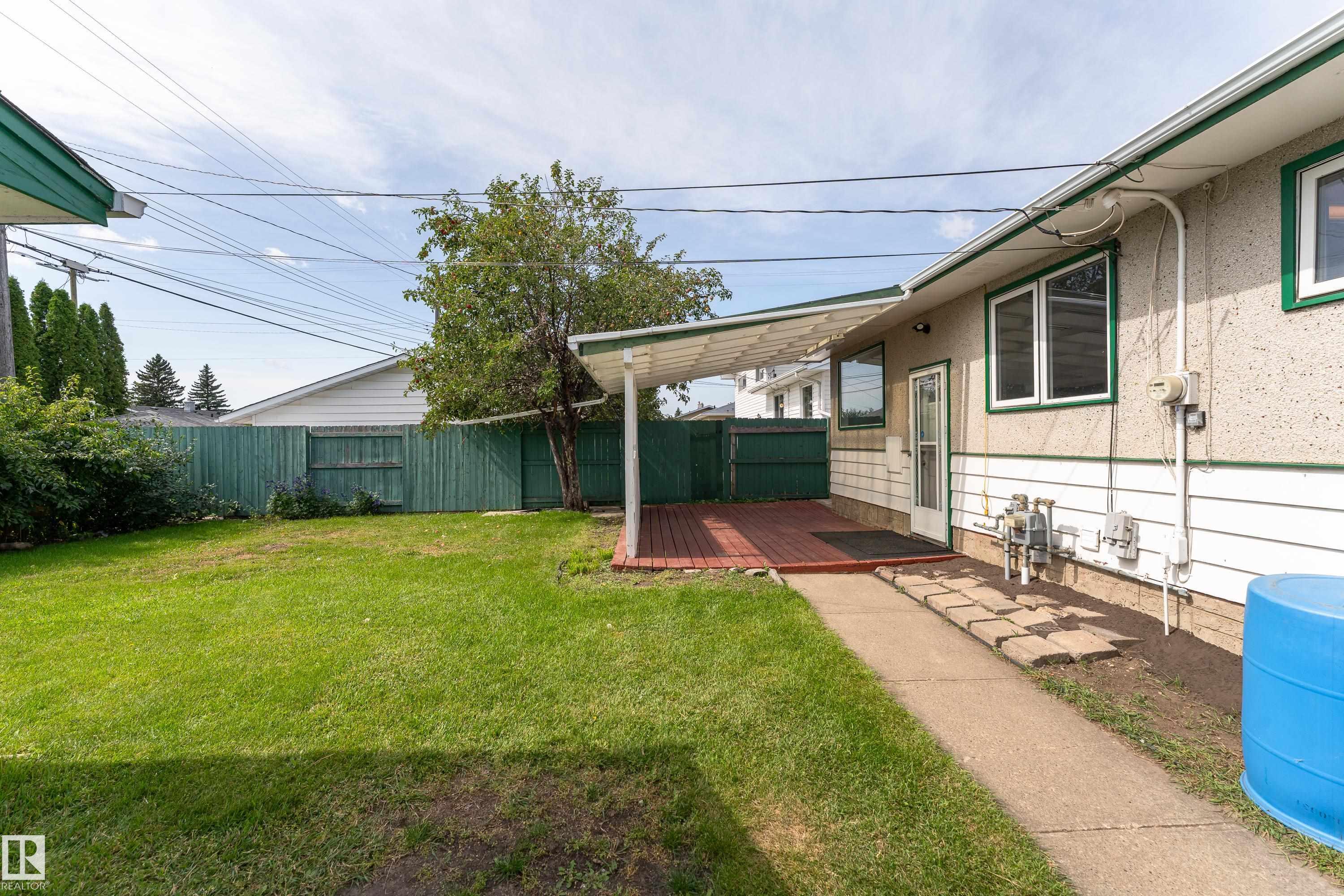Listing photo thumbnail