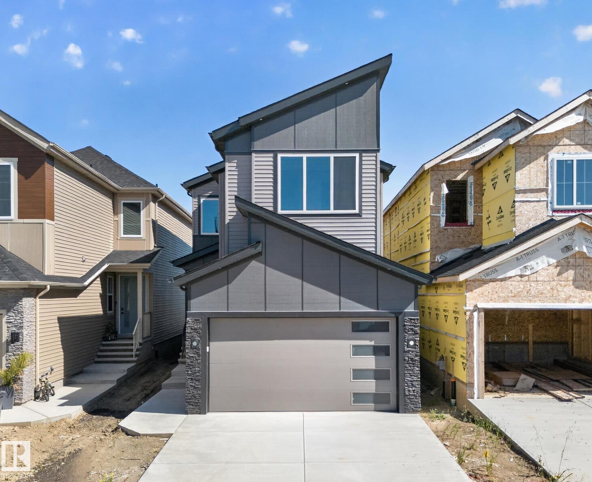 Listing photo thumbnail