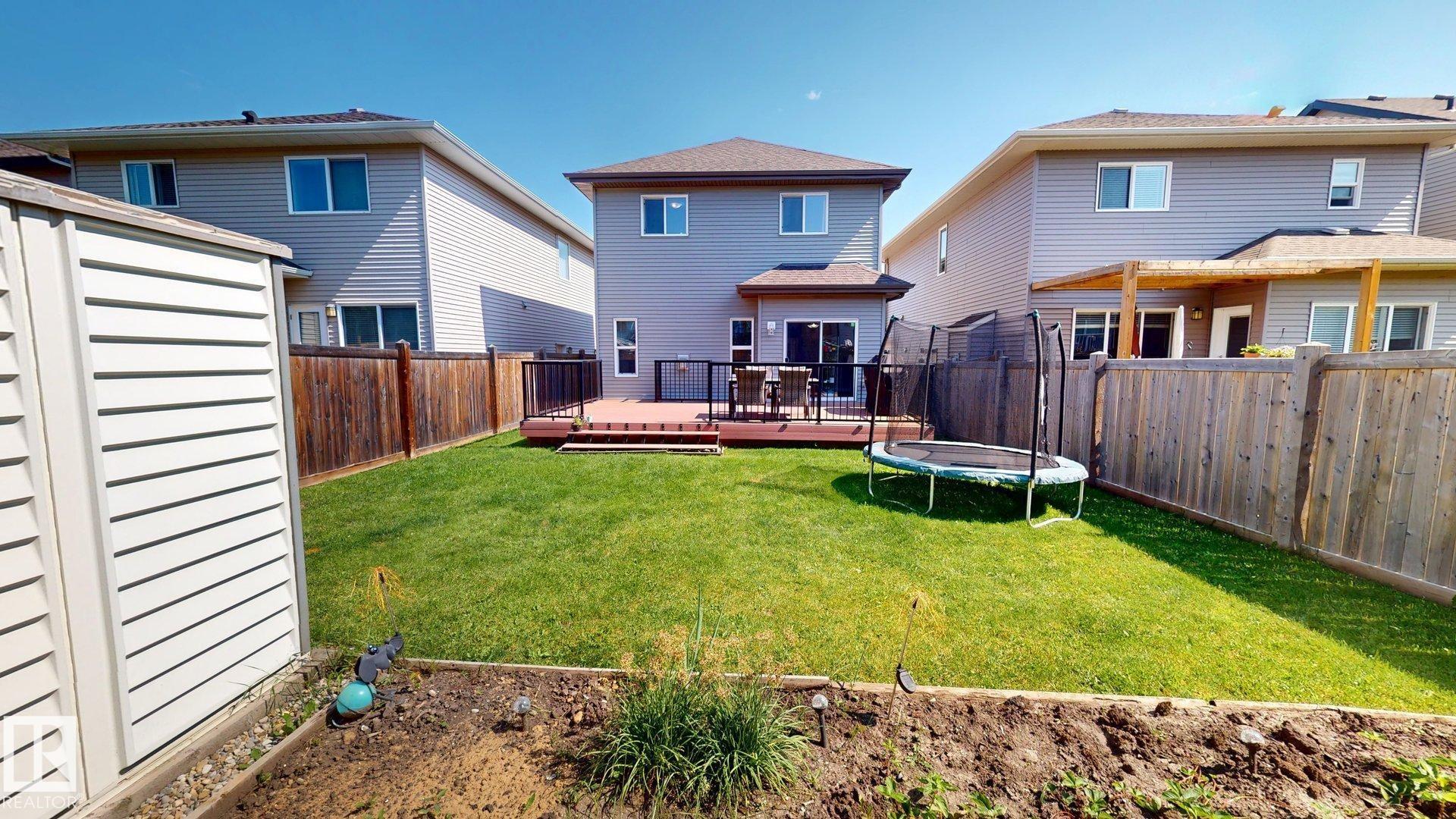 Listing photo thumbnail