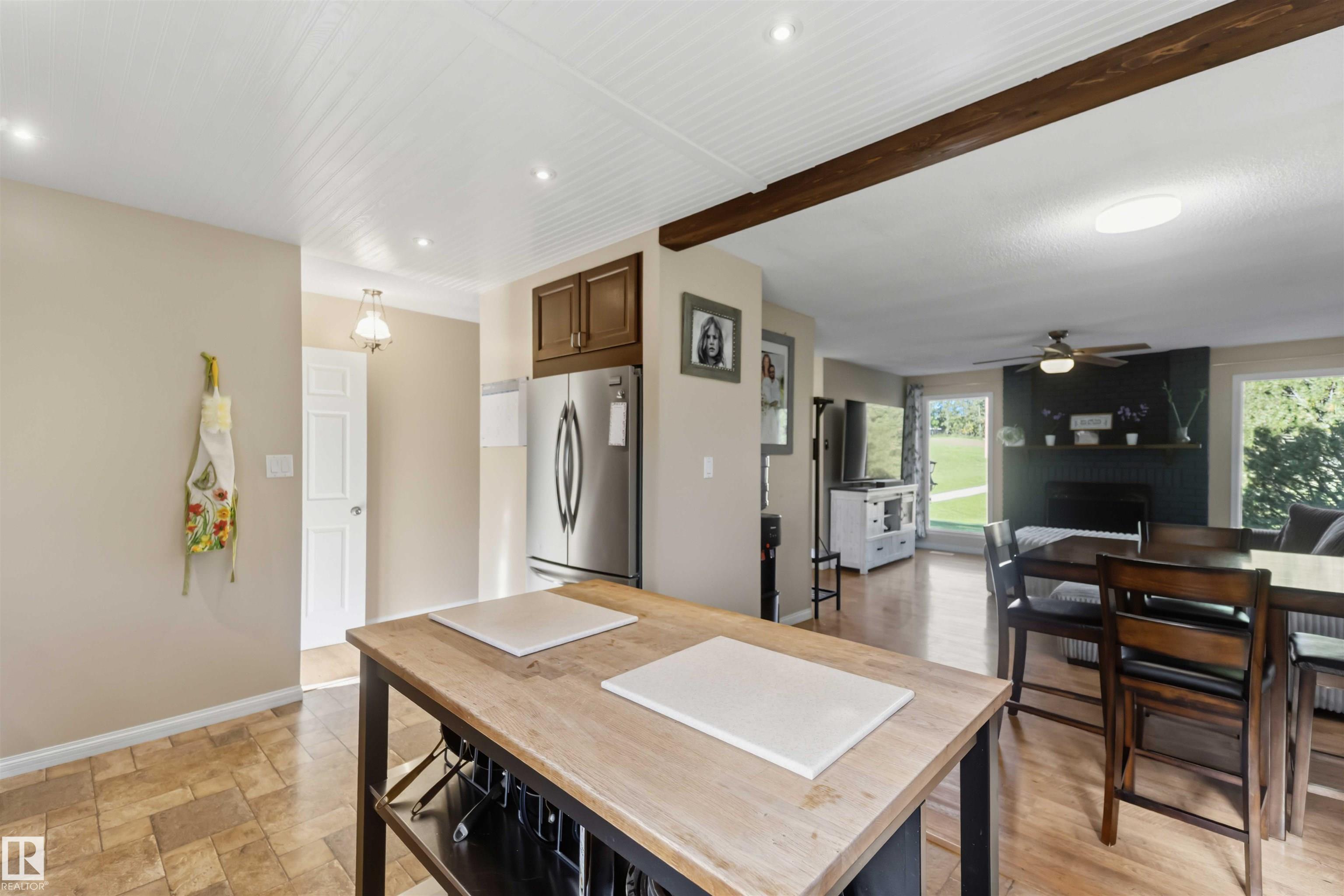 Photo 15 at 41 - 52516 Rge Road 13, Weslake Estates, Rural Parkland County