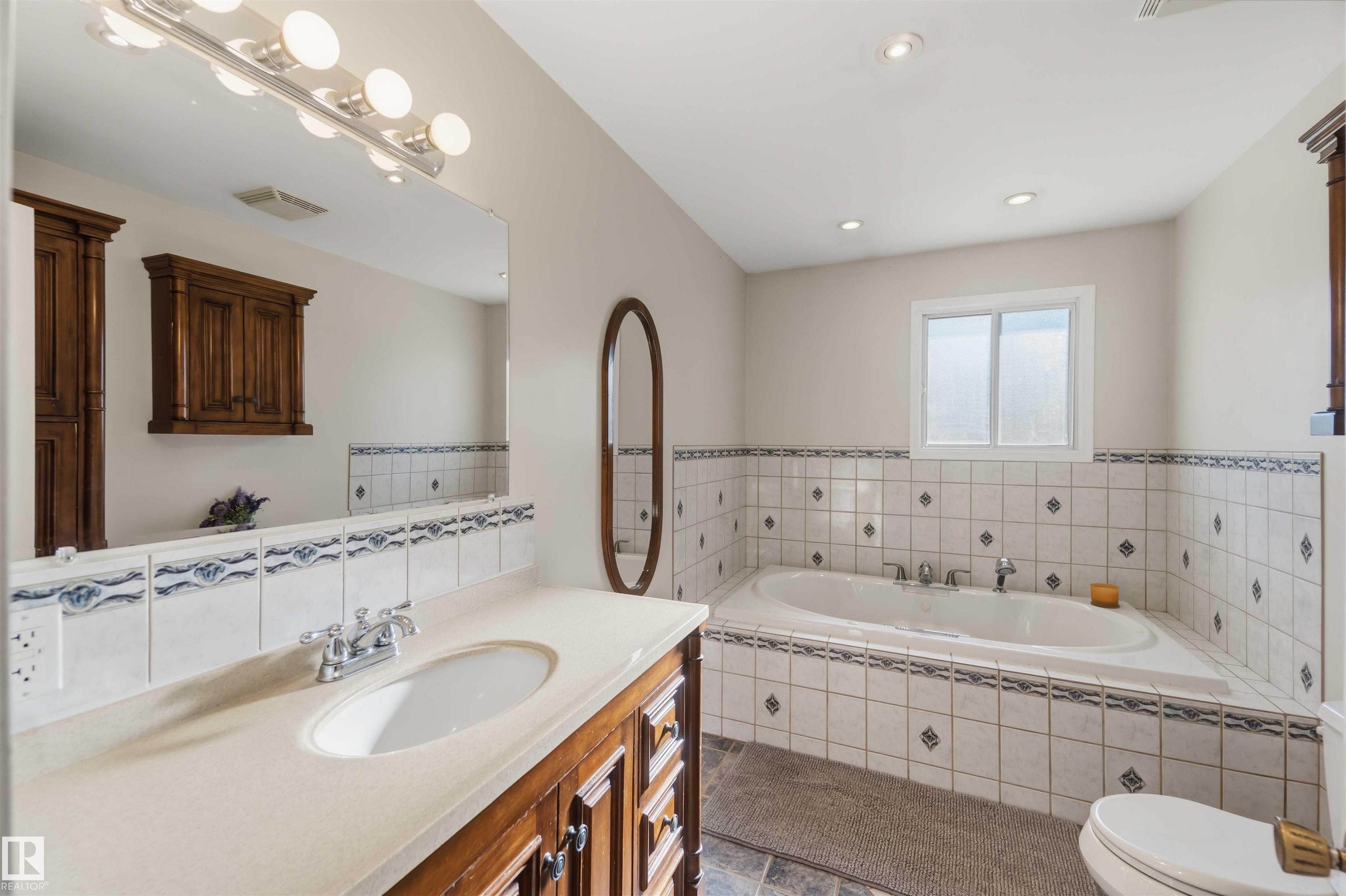 Photo 23 at 41 - 52516 Rge Road 13, Weslake Estates, Rural Parkland County