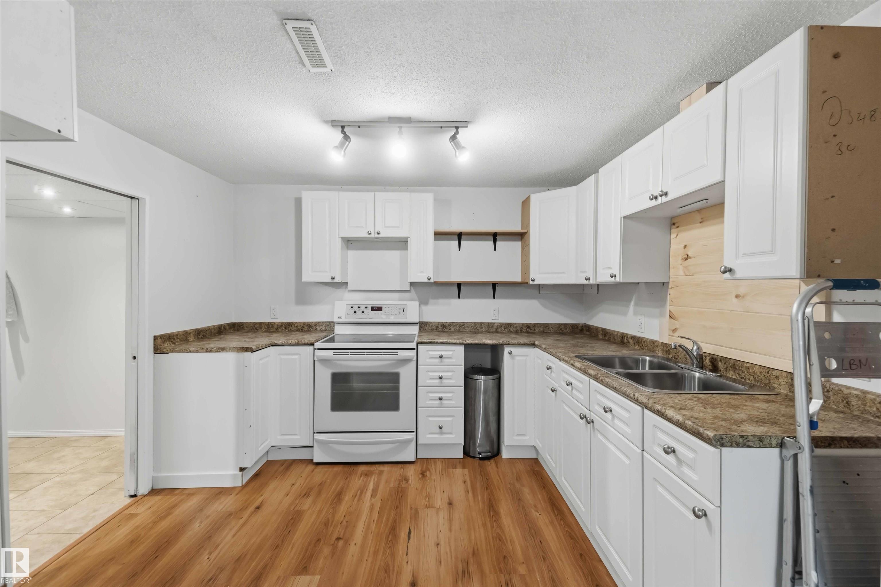 Photo 39 at 41 - 52516 Rge Road 13, Weslake Estates, Rural Parkland County