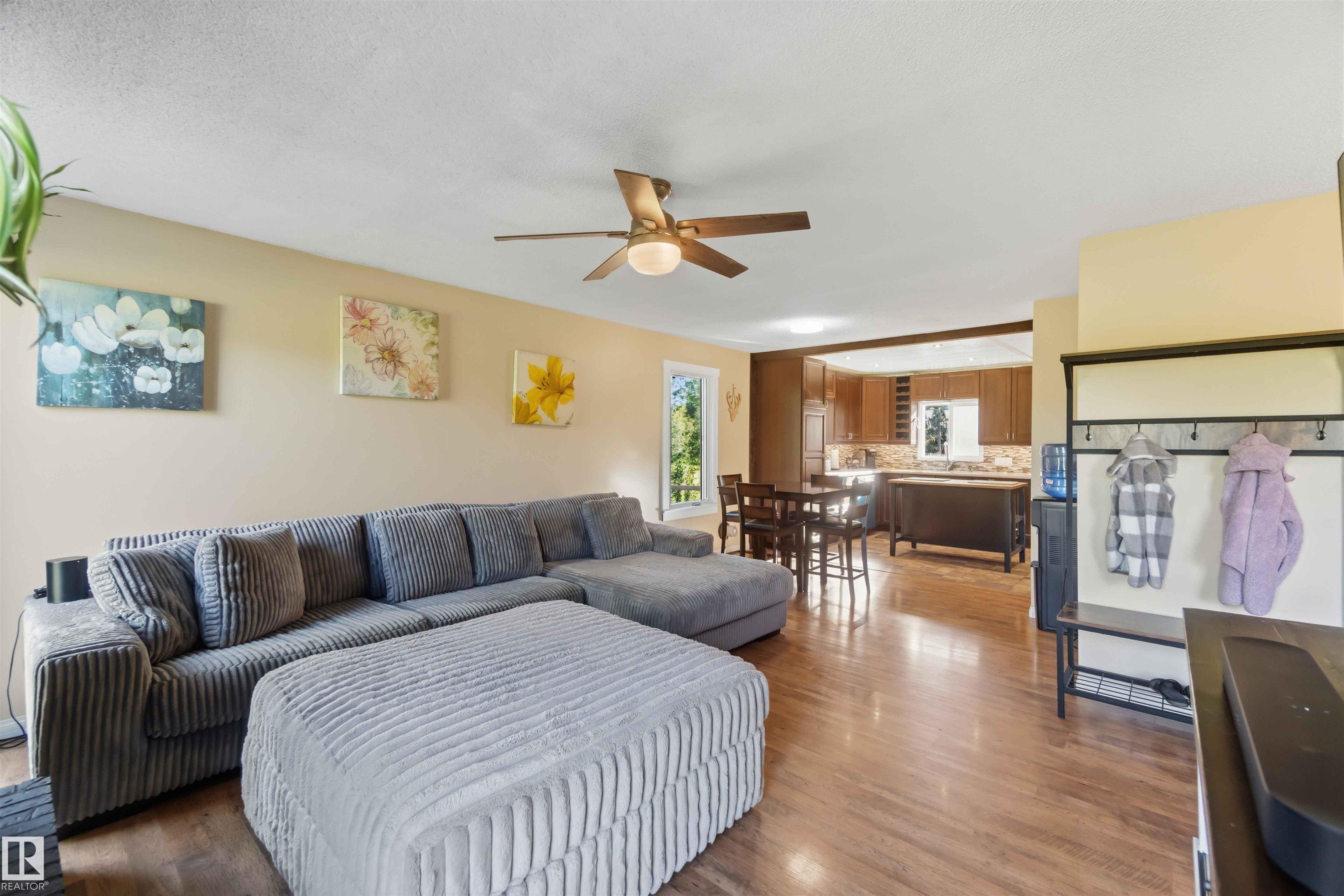 Photo 8 at 41 - 52516 Rge Road 13, Weslake Estates, Rural Parkland County