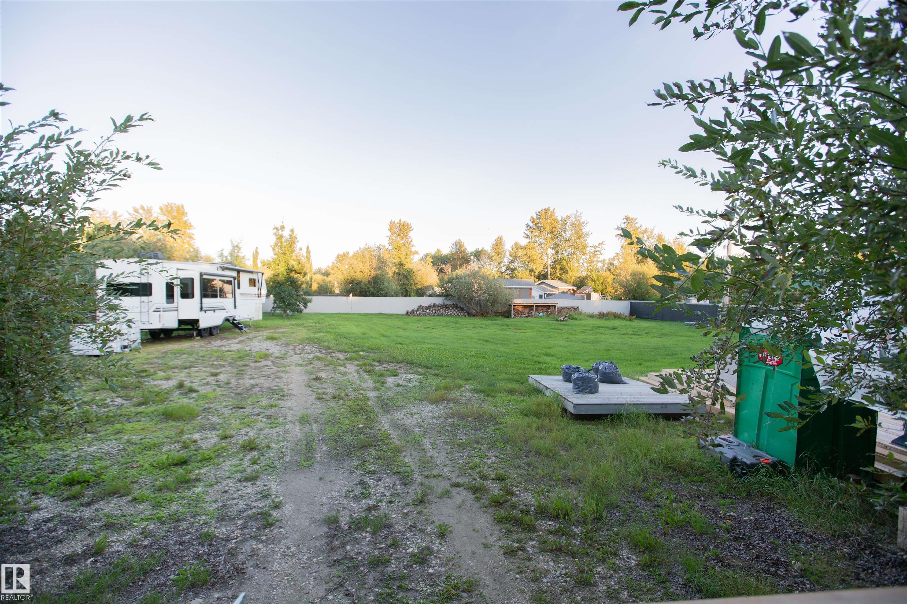 Photo 14 at 26 - 4325 Lakeshore Road, Ascot Beach, Rural Parkland County