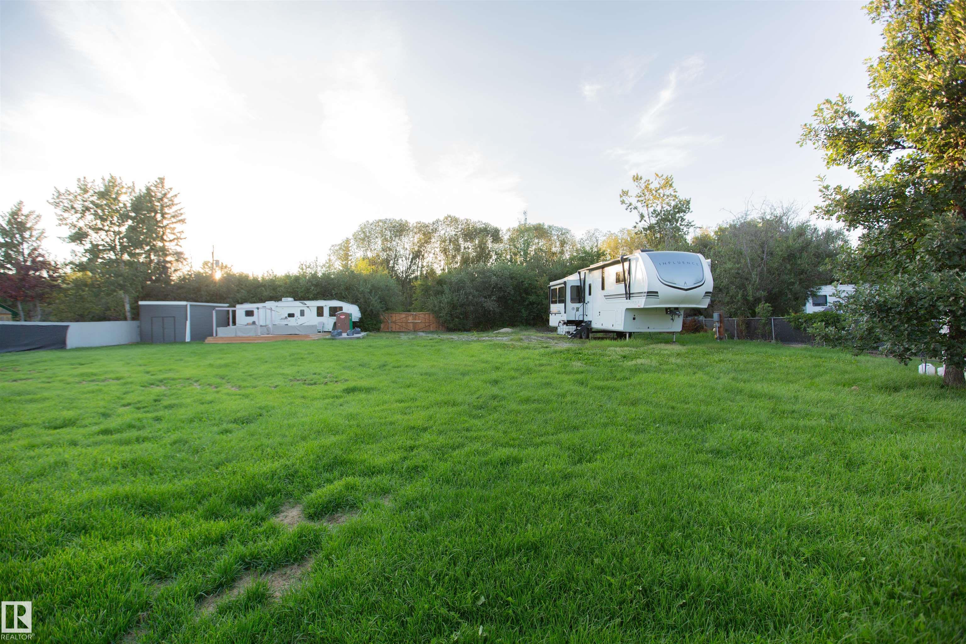 Photo 8 at 26 - 4325 Lakeshore Road, Ascot Beach, Rural Parkland County