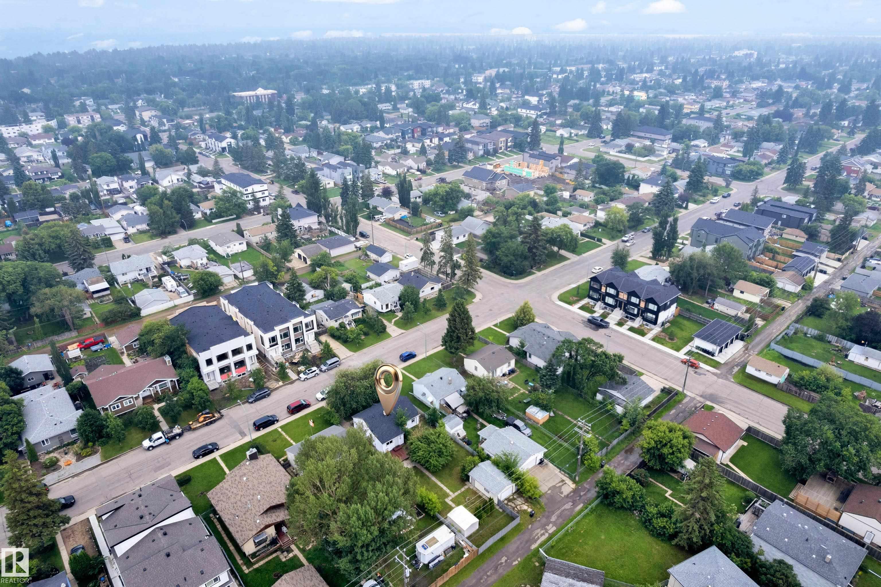 Listing photo thumbnail
