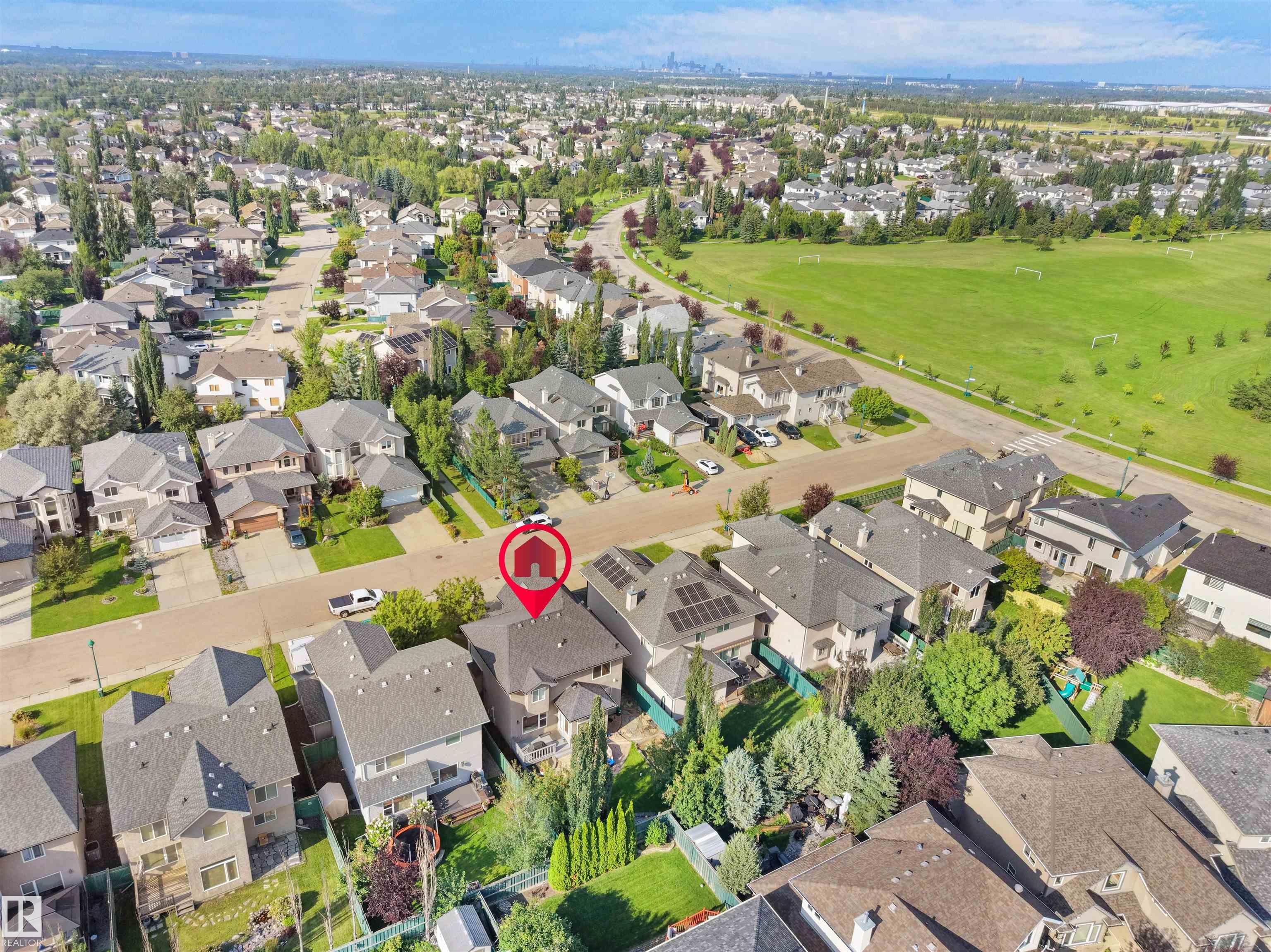 Listing photo thumbnail