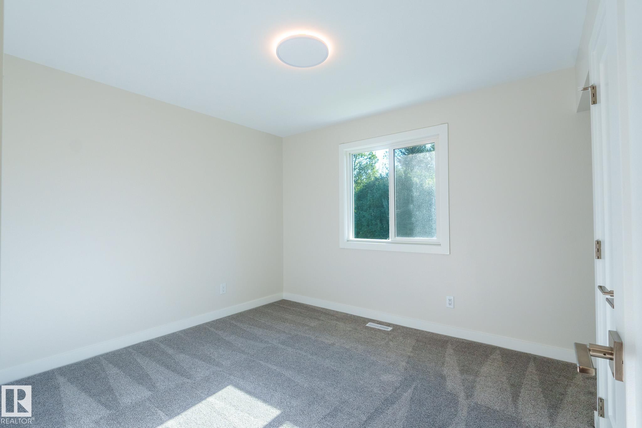Photo 14 at 194 - 51112 Rge Road 222, Hill Side Park, Rural Strathcona County