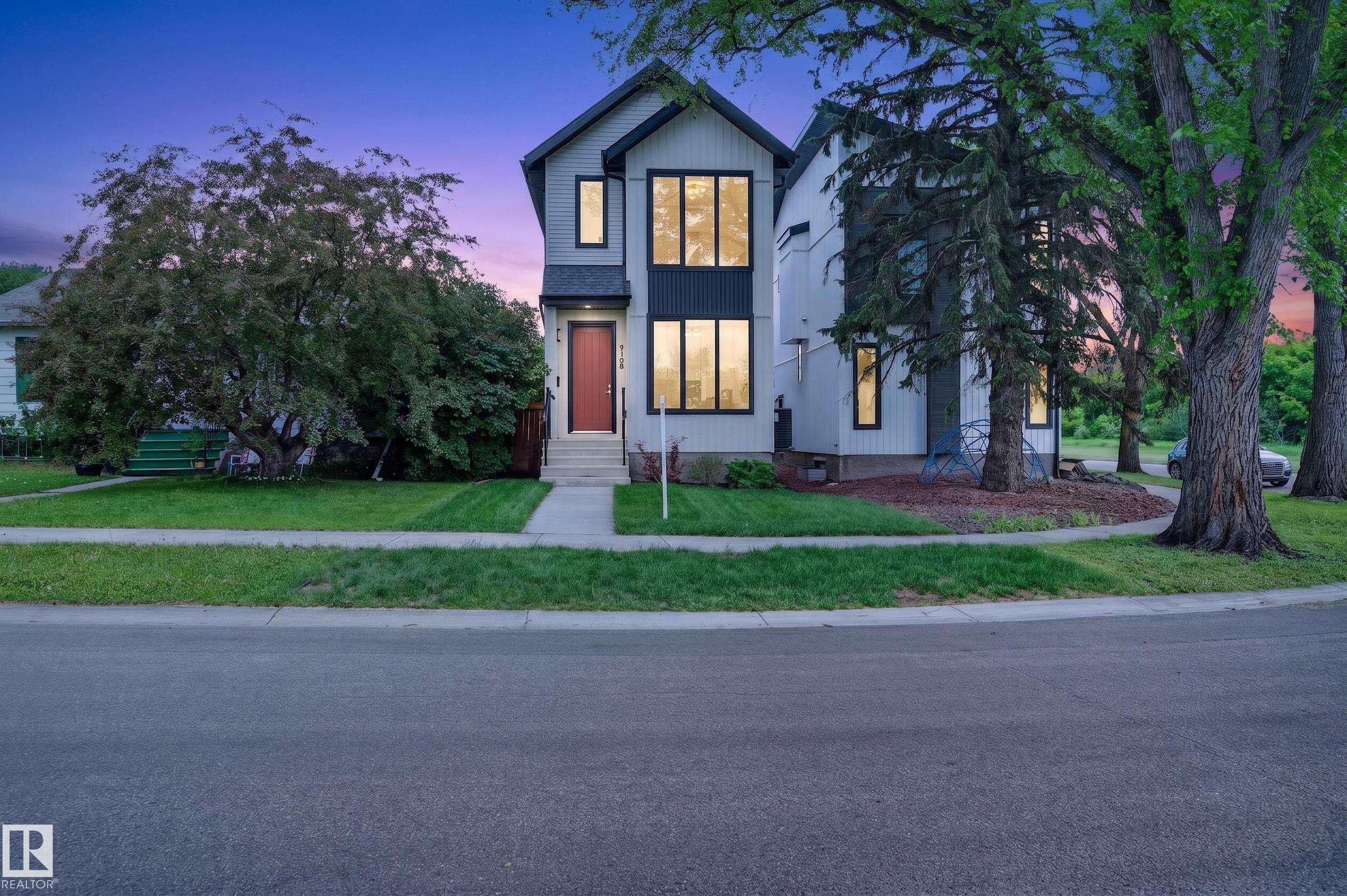 Listing photo thumbnail