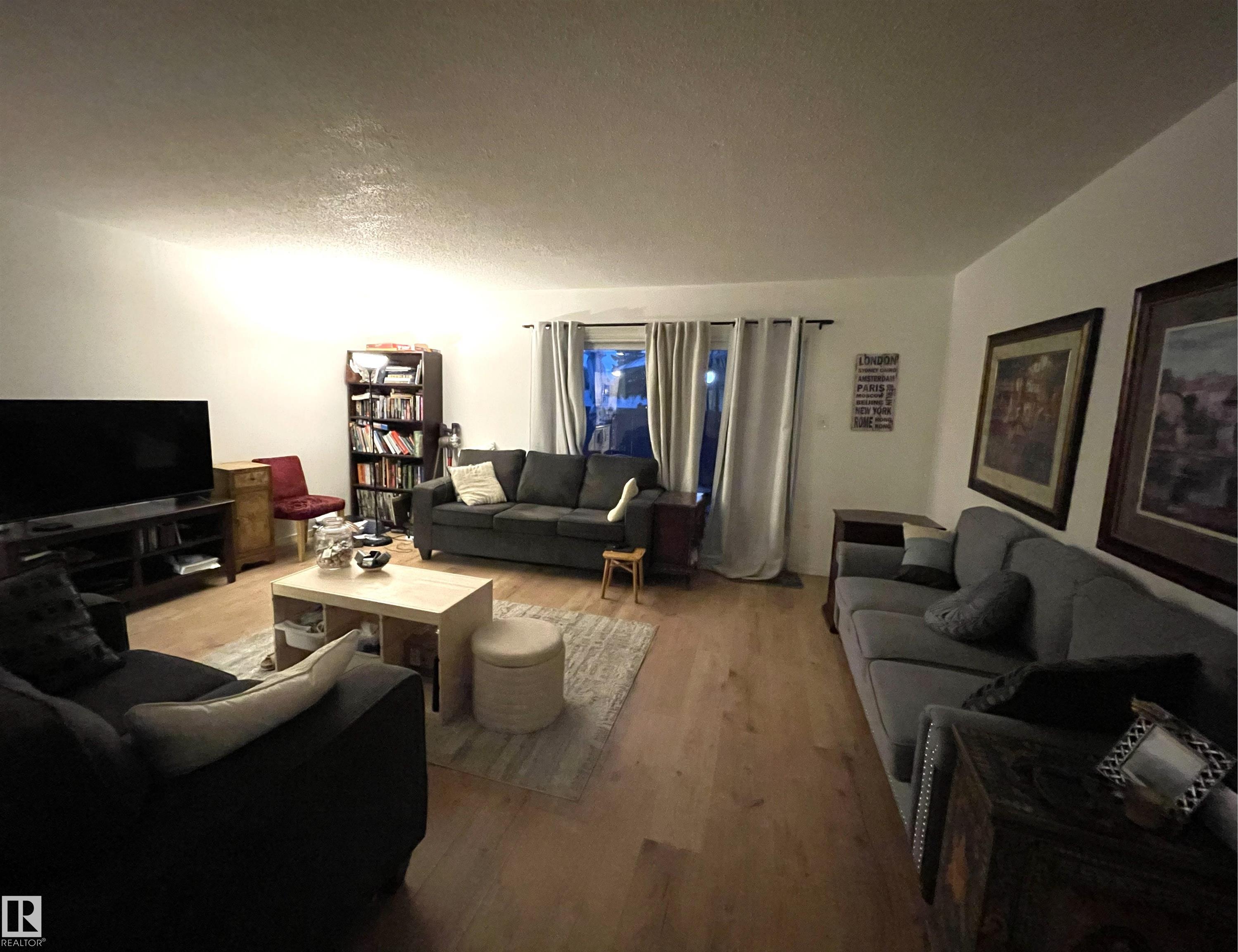 Photo 4 at D1 - 1 Garden Grove NW, Duggan, Edmonton