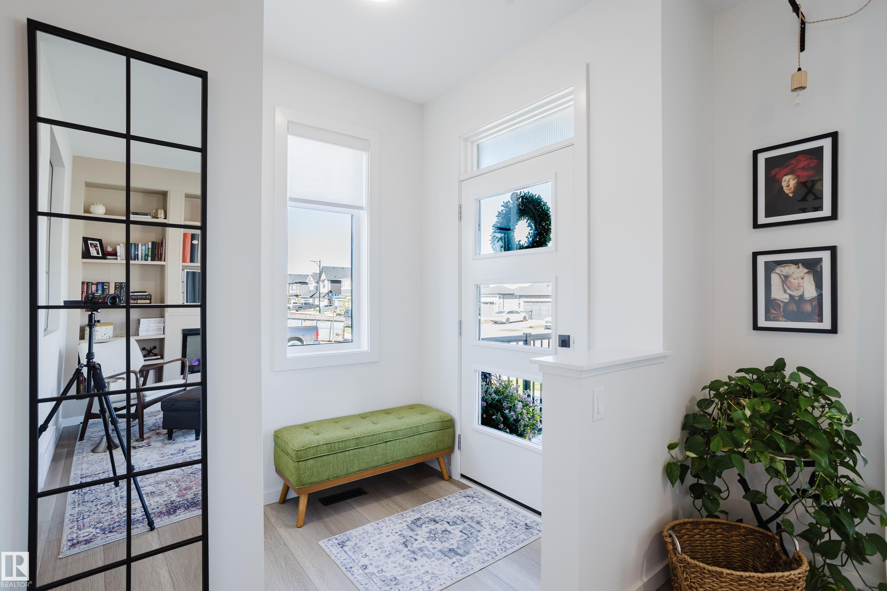 Listing photo thumbnail