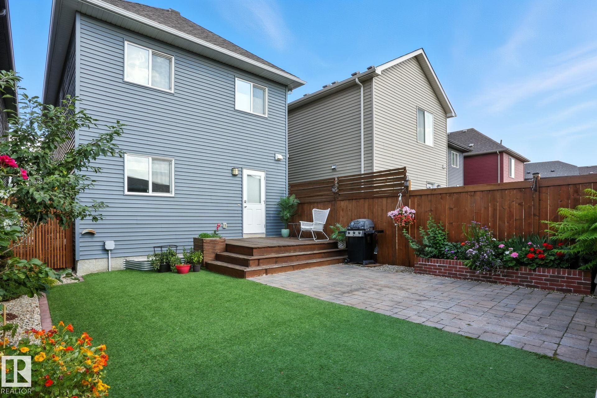Listing photo thumbnail