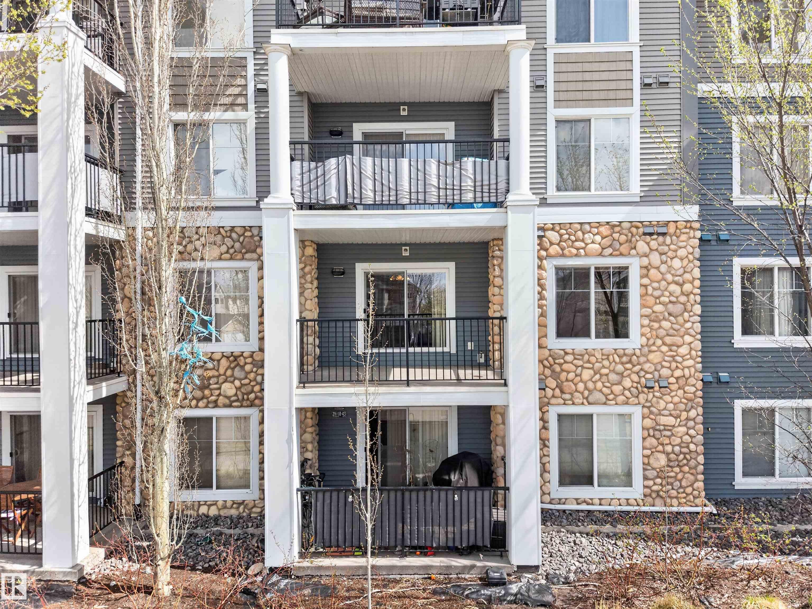 Listing photo thumbnail