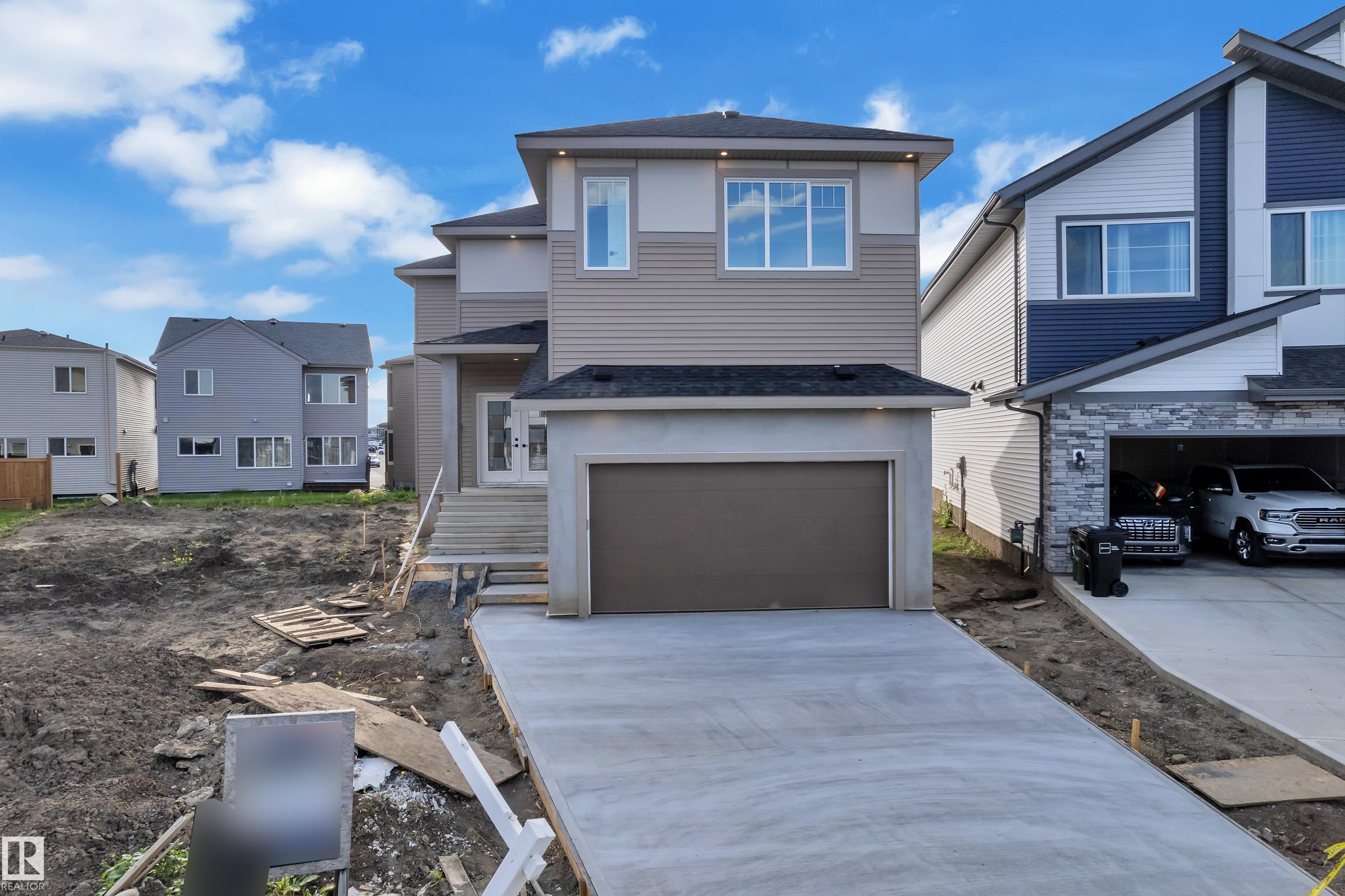 Listing photo thumbnail