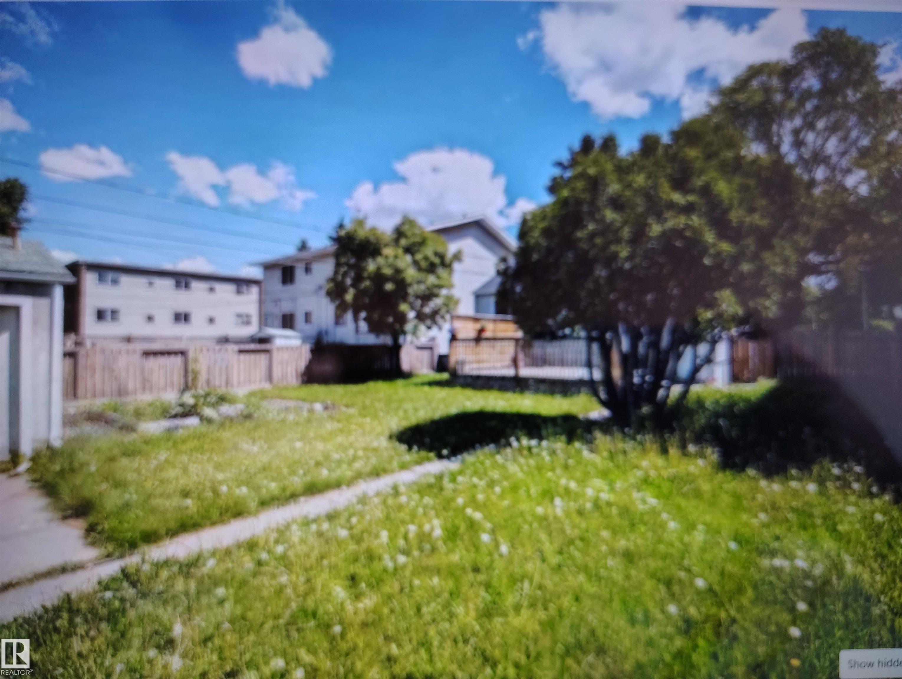 Listing photo thumbnail