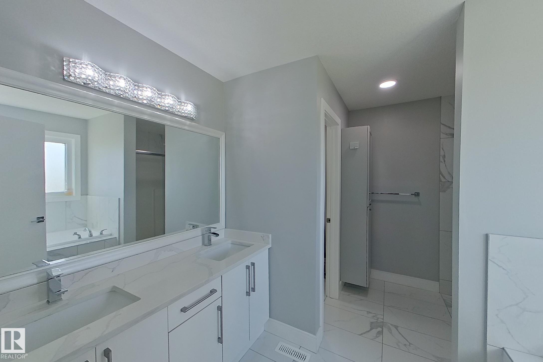 Photo 25 at 1304 165 Street SW, Glenridding Heights, Edmonton