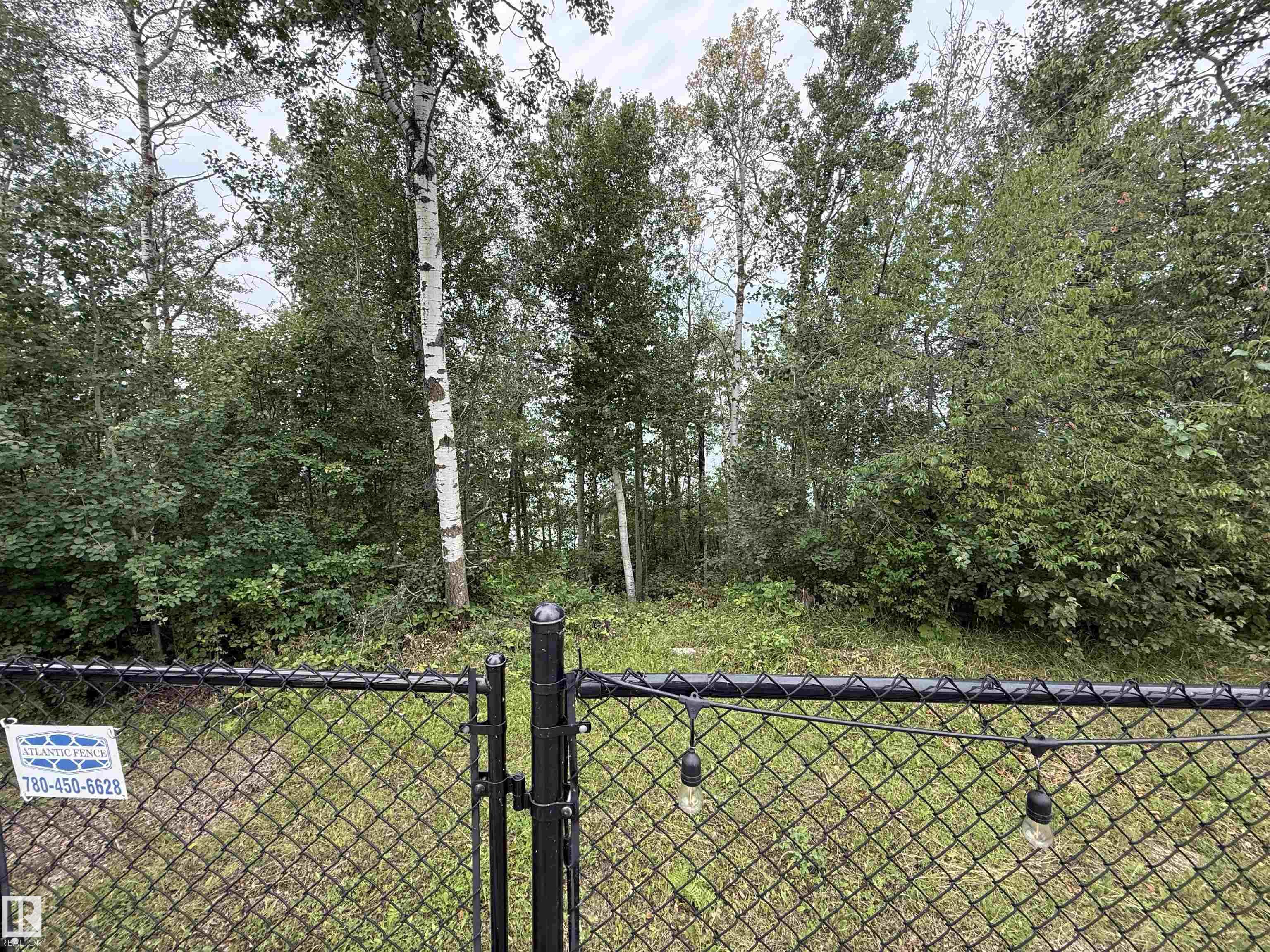 Photo 12 at 5 - 53509 Rge Road 60, Sunset Shores, Rural Parkland County