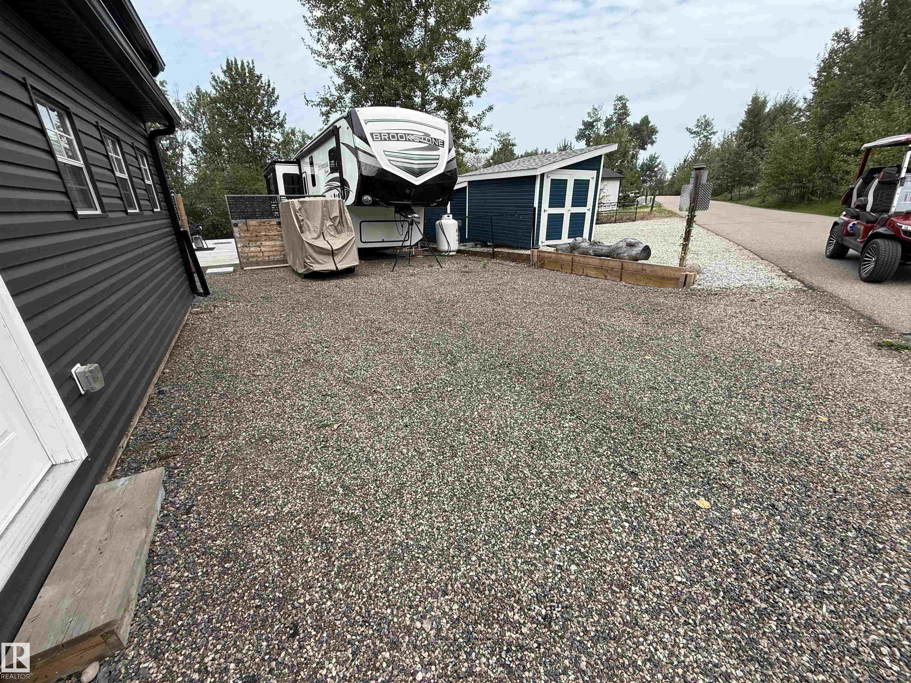 Photo 13 at 5 - 53509 Rge Road 60, Sunset Shores, Rural Parkland County