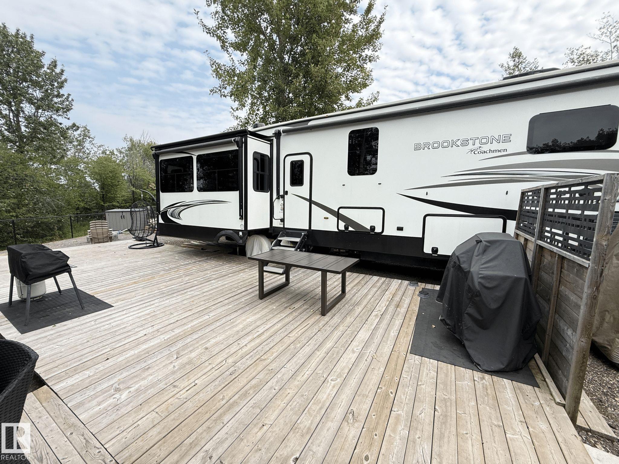 Photo 6 at 5 - 53509 Rge Road 60, Sunset Shores, Rural Parkland County