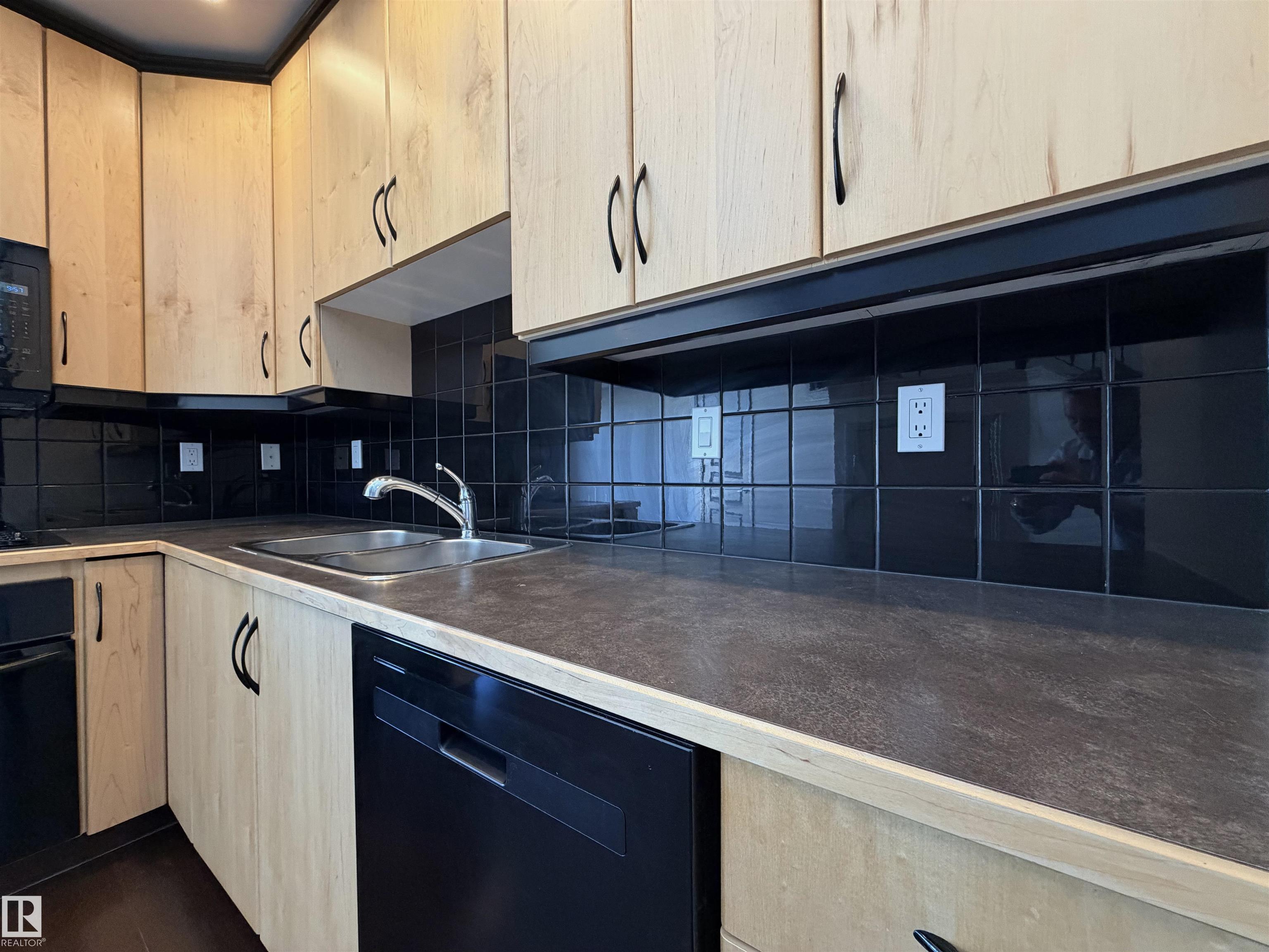 Photo 15 at 401 - 4835 104a Street NW, Empire Park, Edmonton