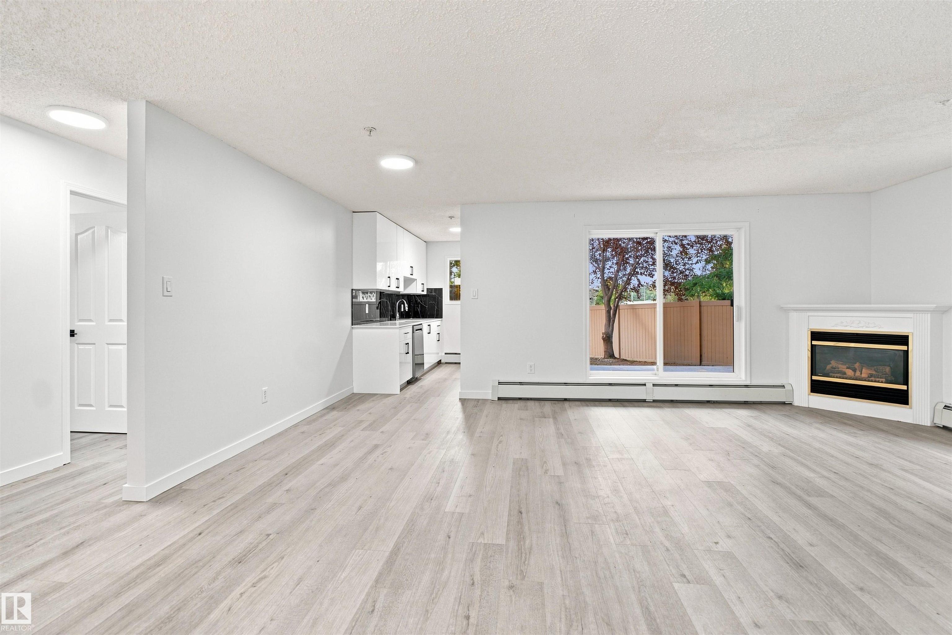 Photo 18 at 124 - 10511 42 Avenue NW, Rideau Park, Edmonton