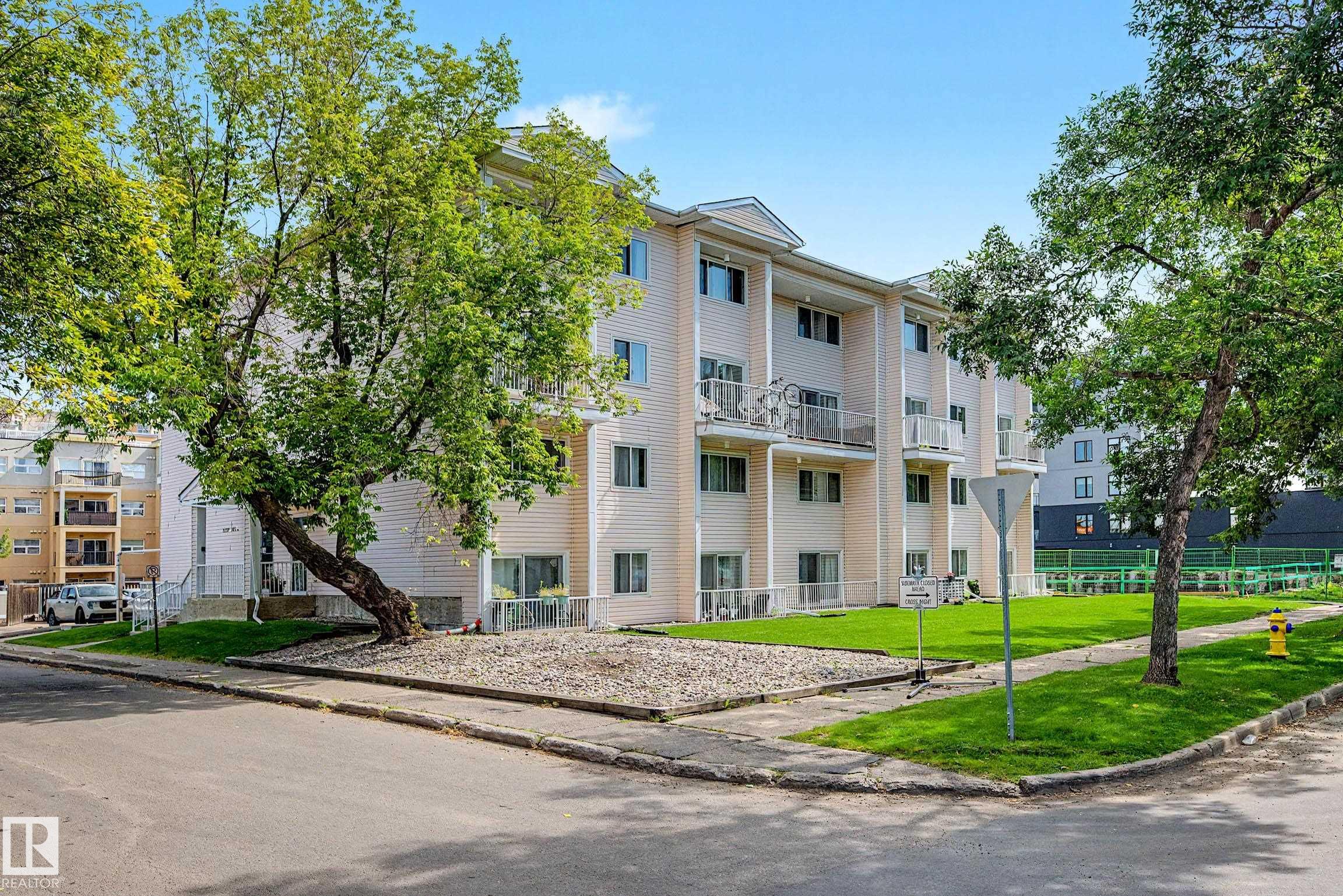 16 - 11219 103a Avenue NW, Wîhkwêntôwin, Edmonton