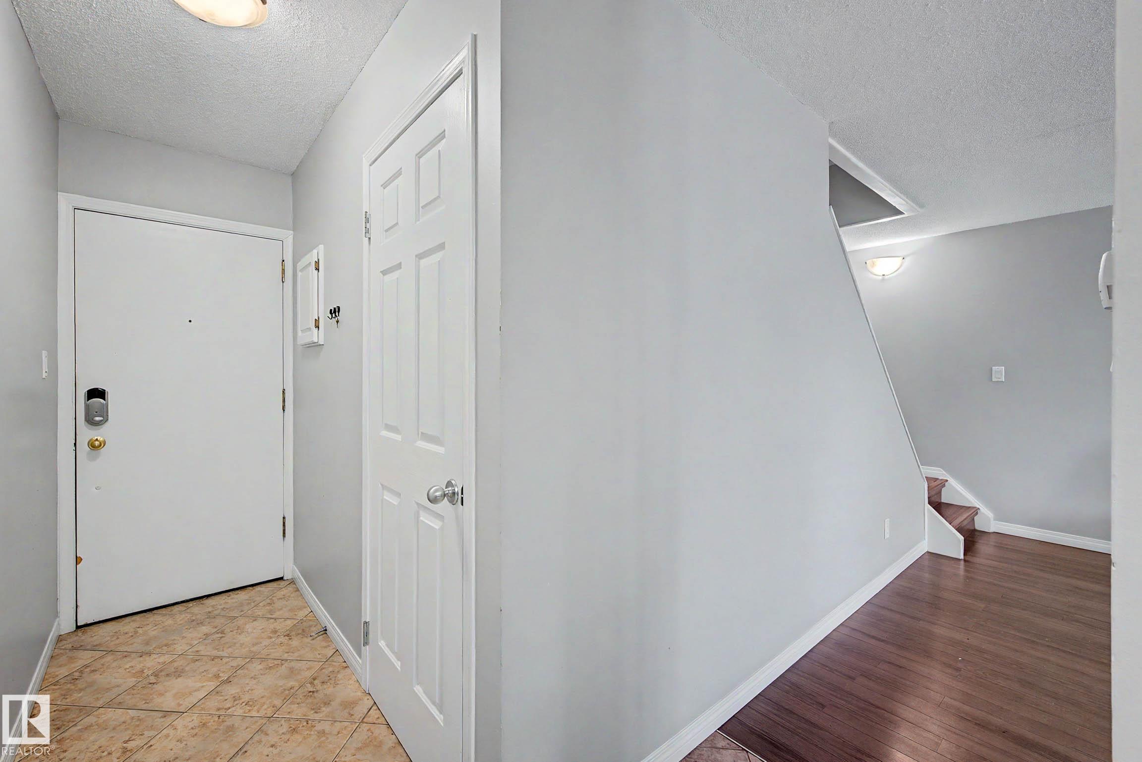 Photo 21 at 16 - 11219 103a Avenue NW, Wîhkwêntôwin, Edmonton