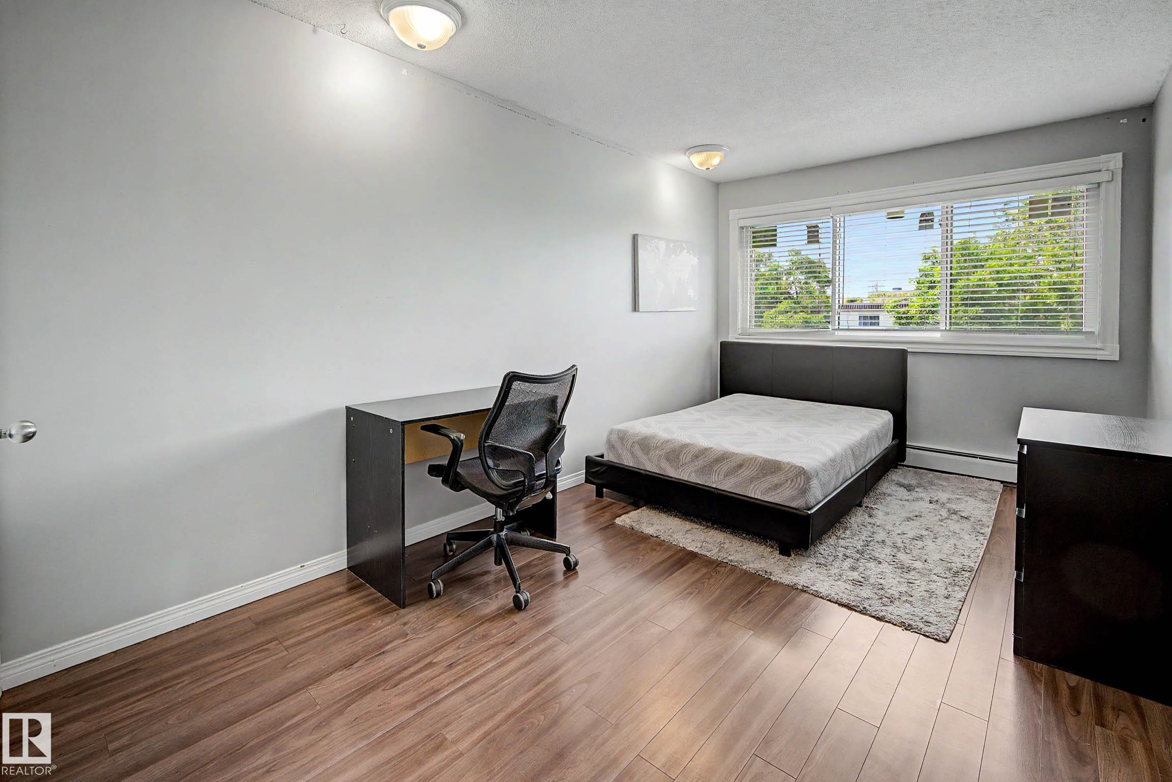 Photo 24 at 16 - 11219 103a Avenue NW, Wîhkwêntôwin, Edmonton