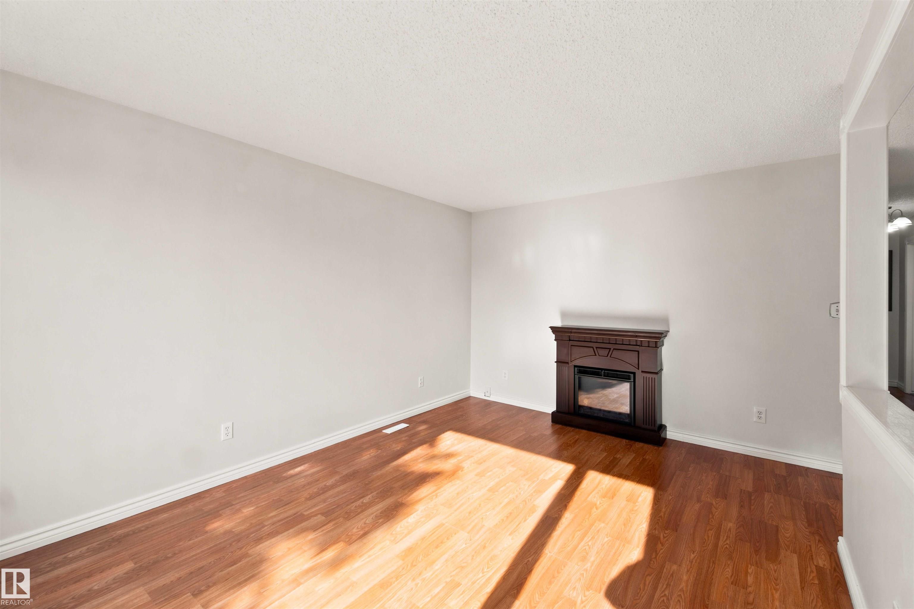 Photo 10 at 548 Sunnydale Road, Morinville