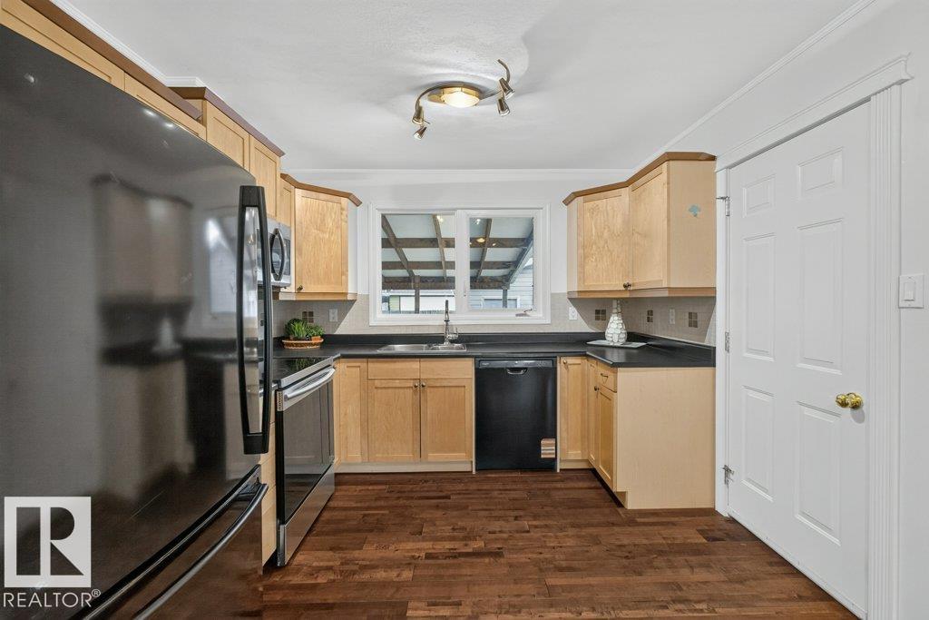 Photo 11 at 8720 26 Avenue NW, Meyonohk, Edmonton