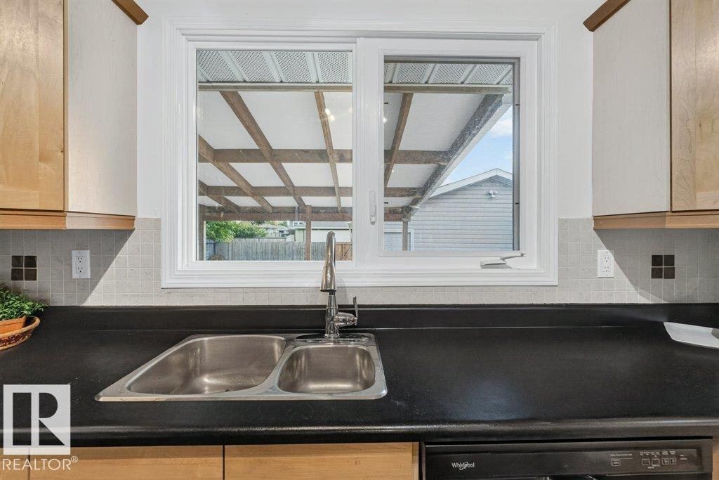 Photo 12 at 8720 26 Avenue NW, Meyonohk, Edmonton