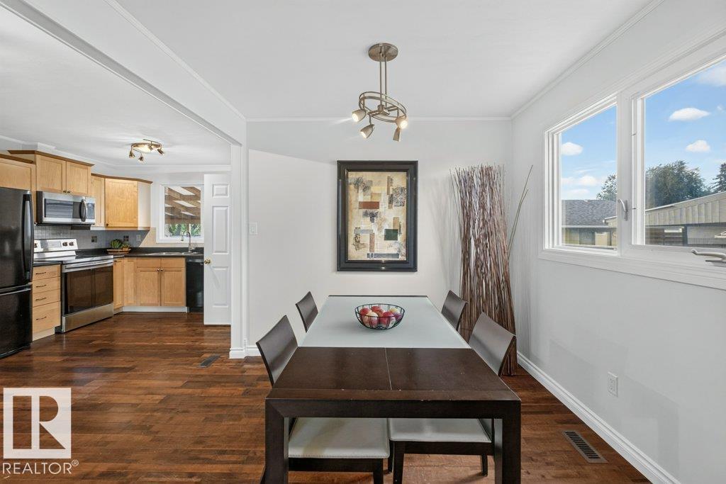 Photo 8 at 8720 26 Avenue NW, Meyonohk, Edmonton