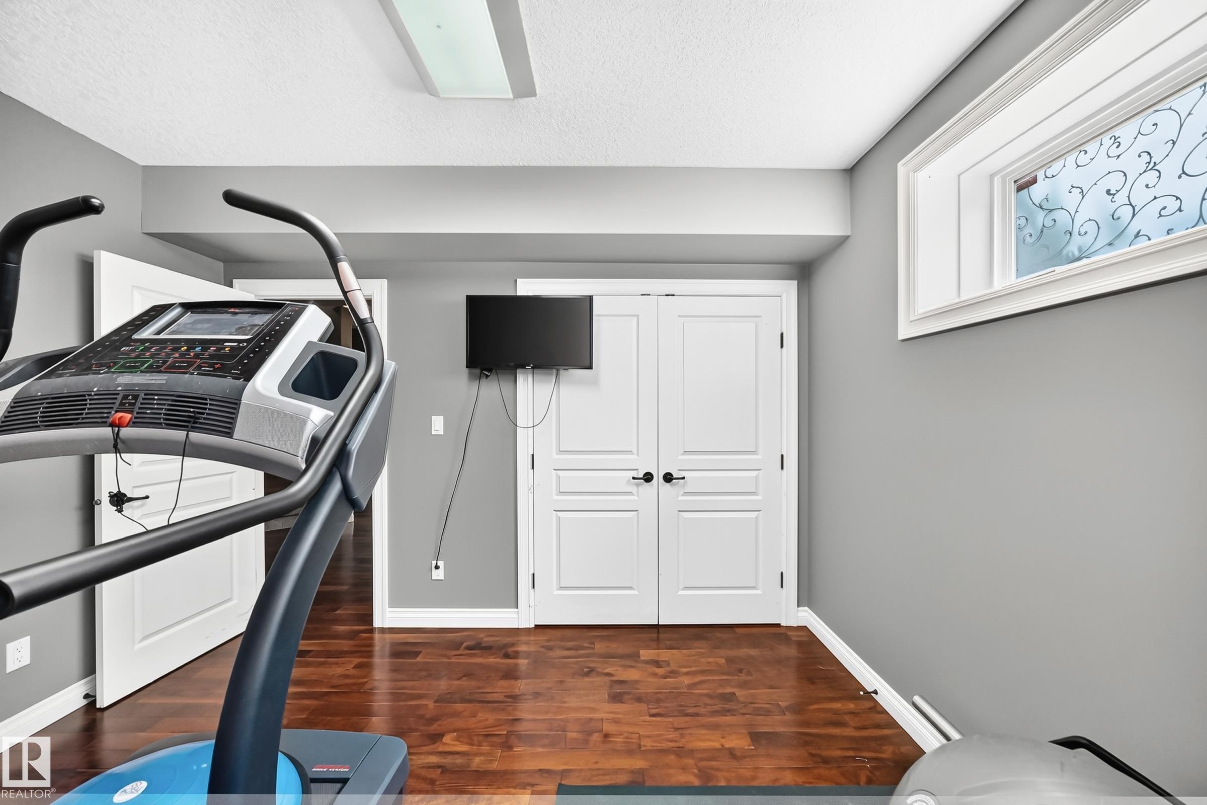 Photo 45 at 417 Caldwell Place NW, Cameron Heights, Edmonton