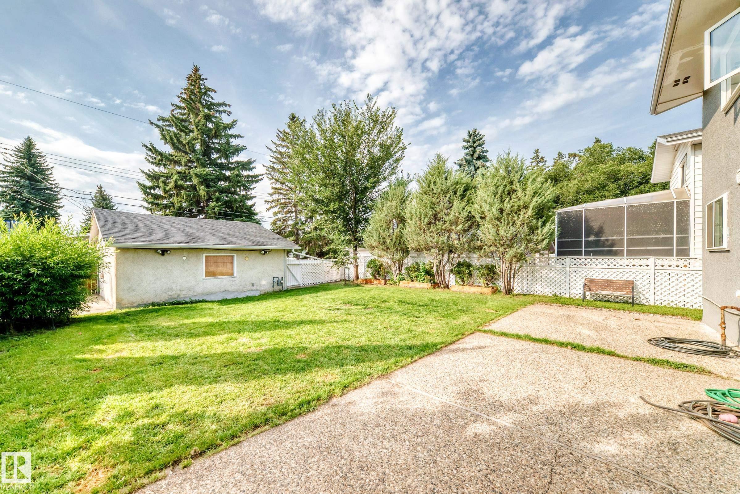 Photo 48 at 11211 40 Avenue NW, Greenfield, Edmonton