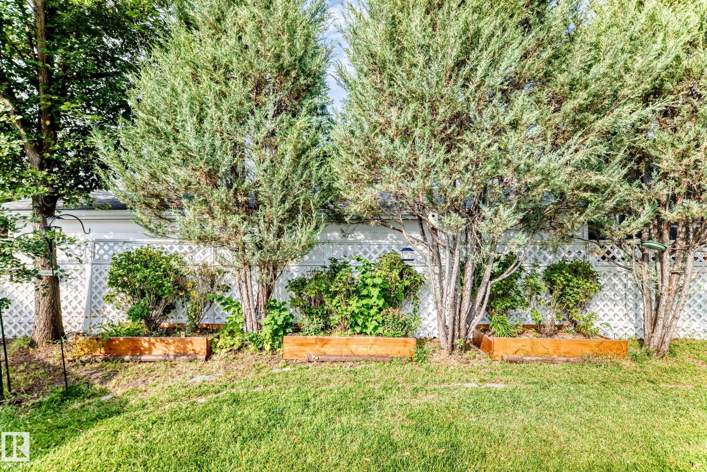 Photo 51 at 11211 40 Avenue NW, Greenfield, Edmonton
