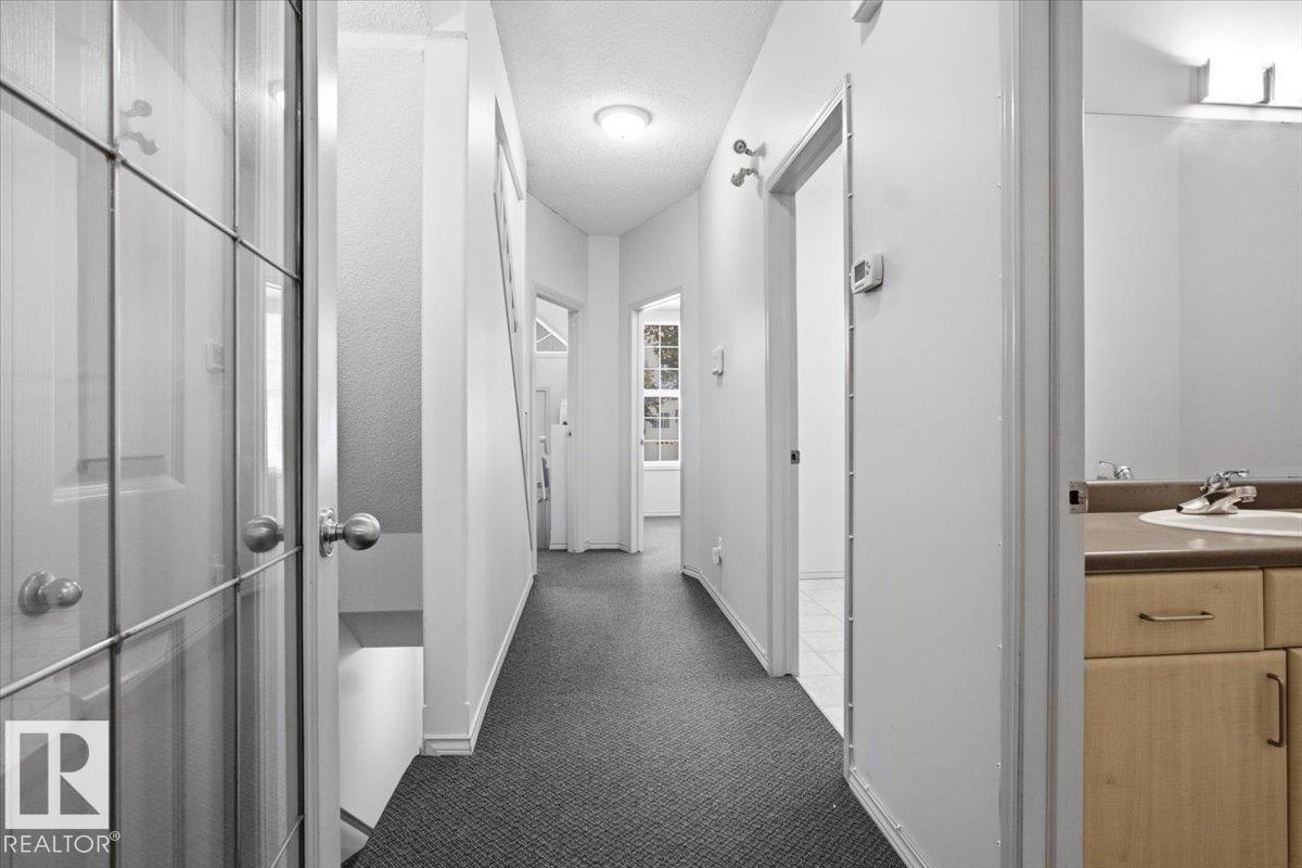 Photo 13 at #3 - 10235 111 Street NW, Downtown, Edmonton