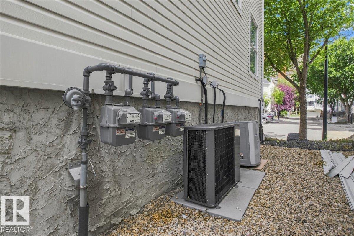 Photo 31 at #3 - 10235 111 Street NW, Downtown, Edmonton