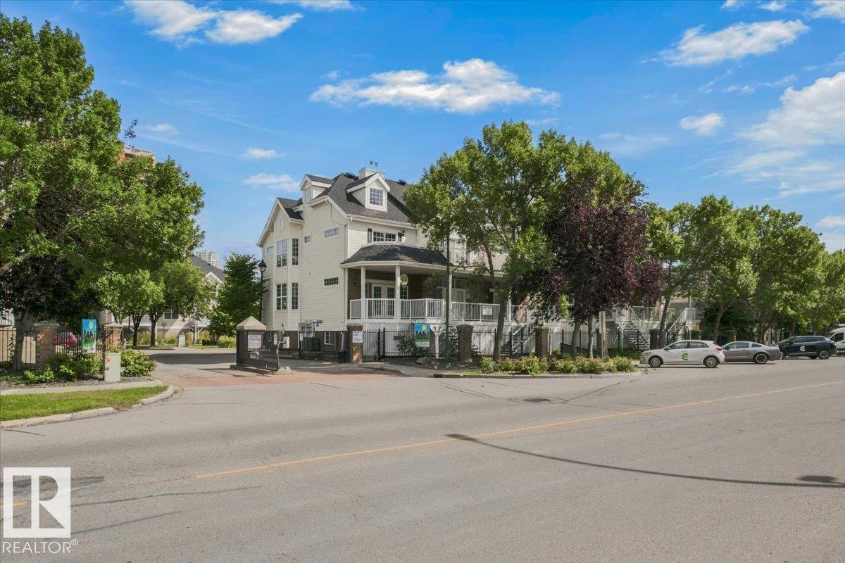 Photo 34 at #3 - 10235 111 Street NW, Downtown, Edmonton