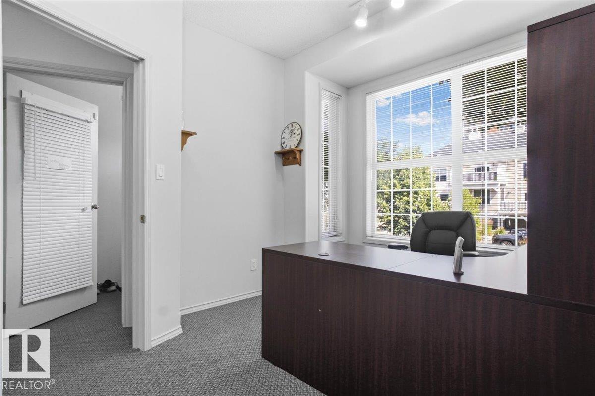 Photo 10 at #3 - 10235 111 Street NW, Downtown, Edmonton