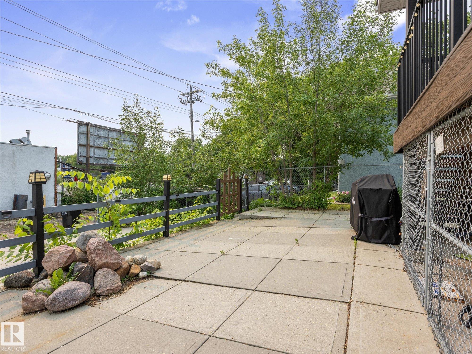 Photo 37 at 10109 80 Street NW, Forest Heights, Edmonton
