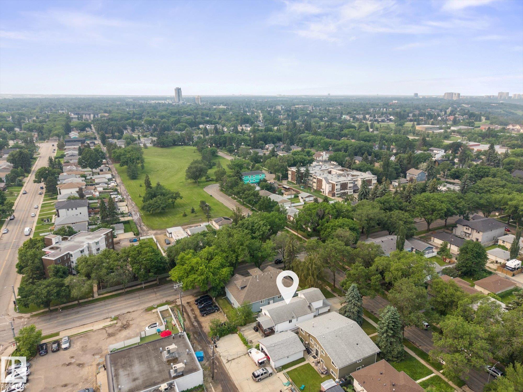 Photo 43 at 10109 80 Street NW, Forest Heights, Edmonton