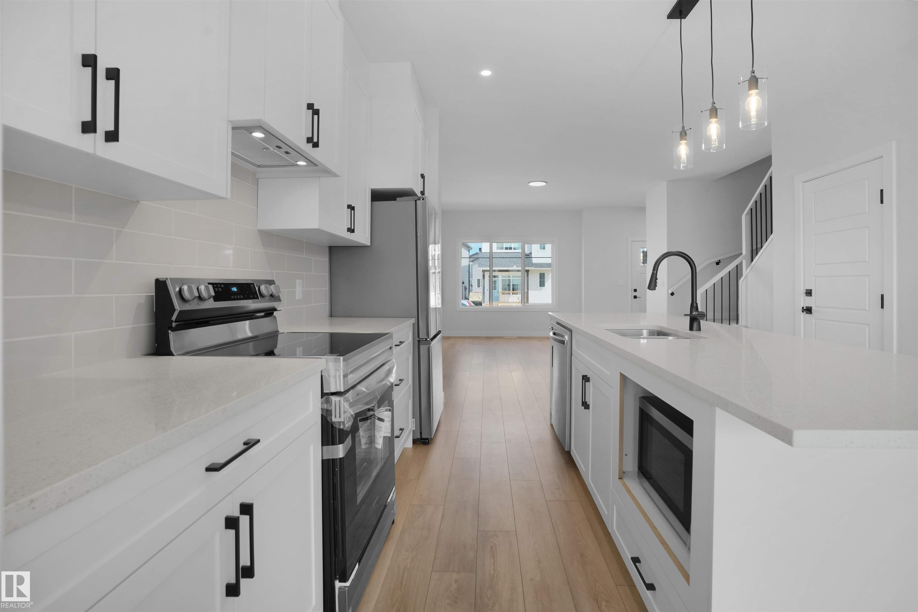 Photo 12 at 22519 88 Avenue NW, Rosenthal, Edmonton