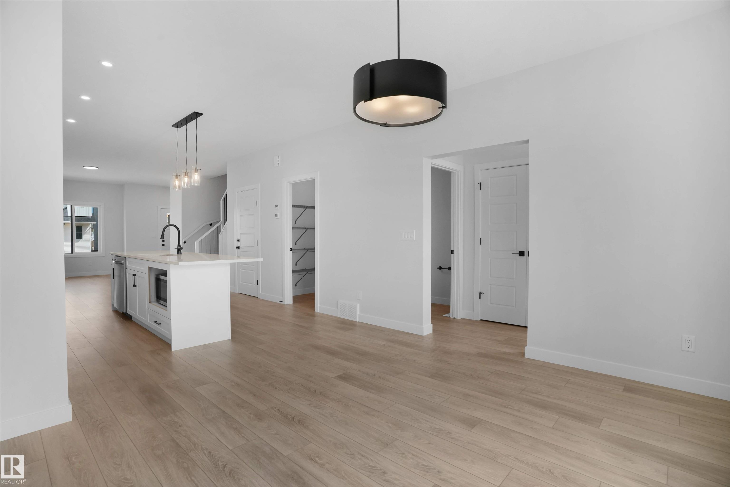Photo 14 at 22519 88 Avenue NW, Rosenthal, Edmonton