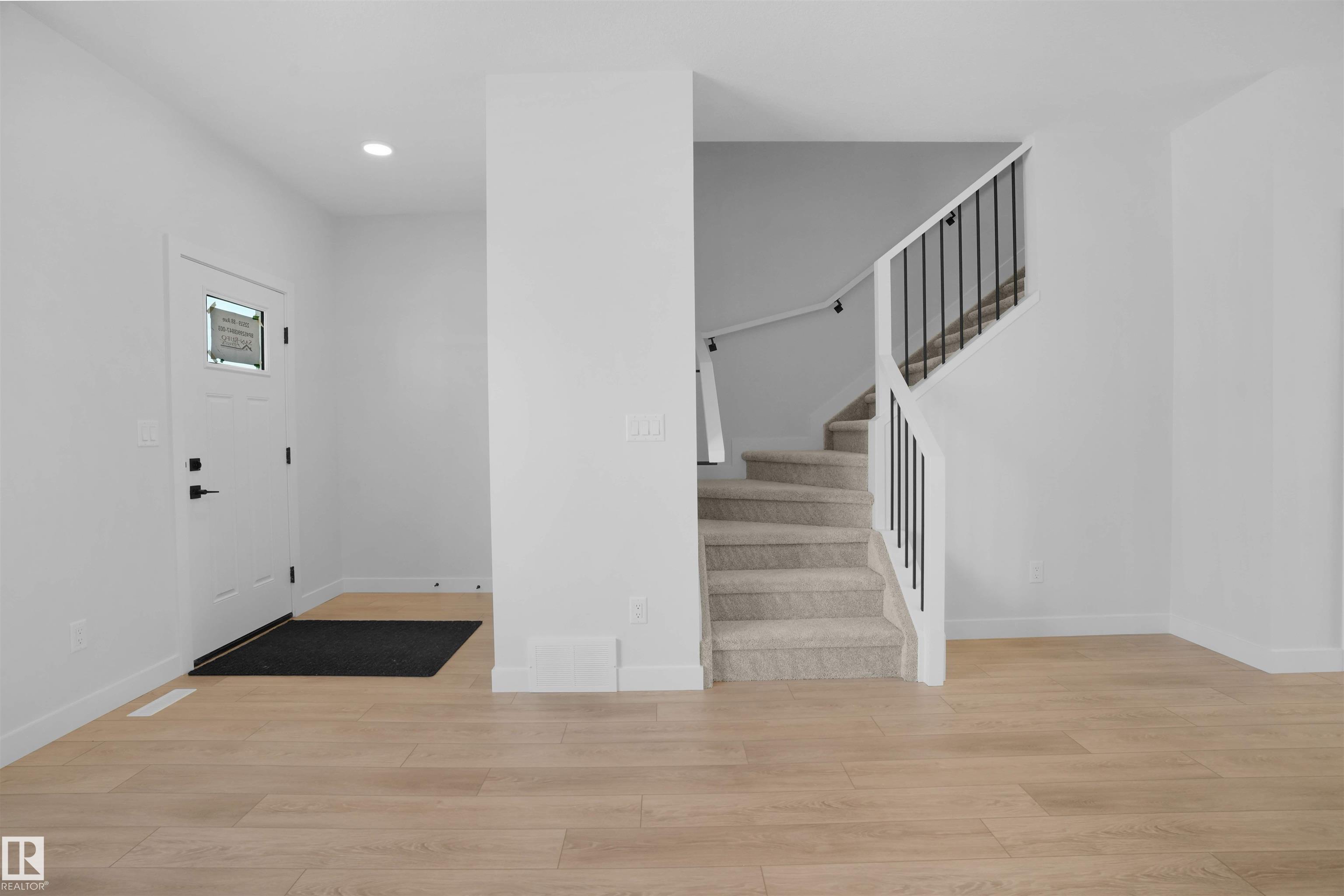 Photo 6 at 22519 88 Avenue NW, Rosenthal, Edmonton